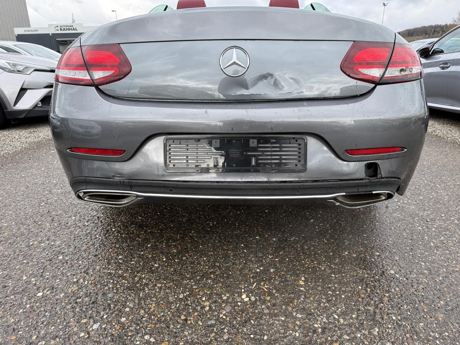 MERCEDES-BENZ C 300 4matic Cabriolet-image-11