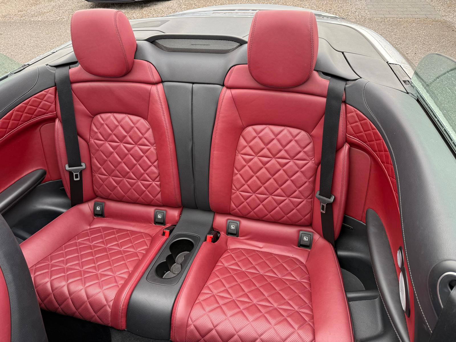 MERCEDES-BENZ C 300 4matic Cabriolet-image-18