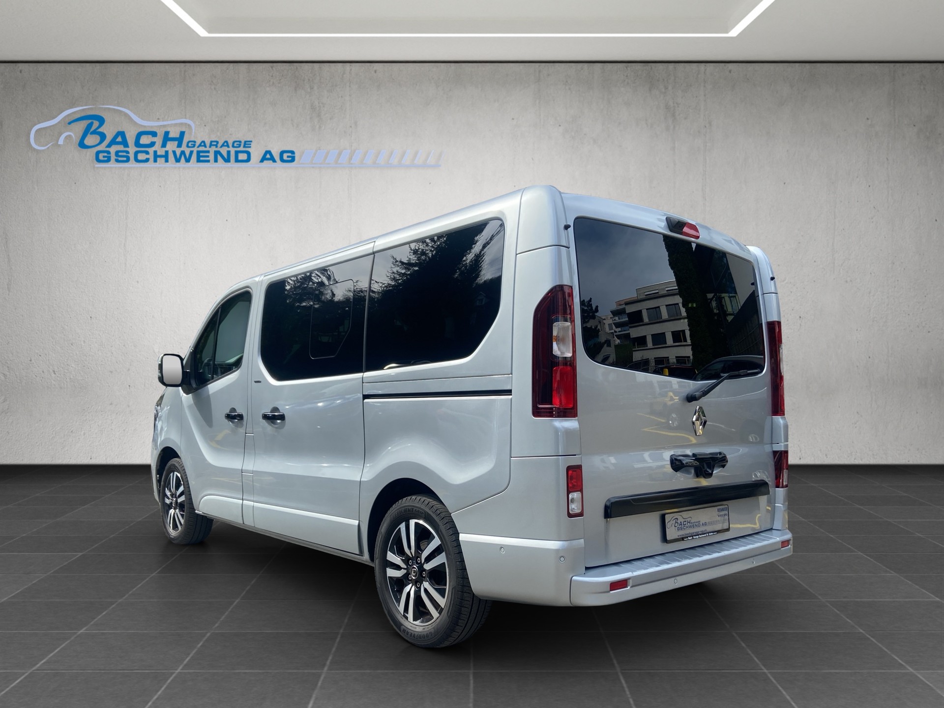 RENAULT Trafic Blue dCi 170 Spaceclass Pack Escapade EDC-image-4