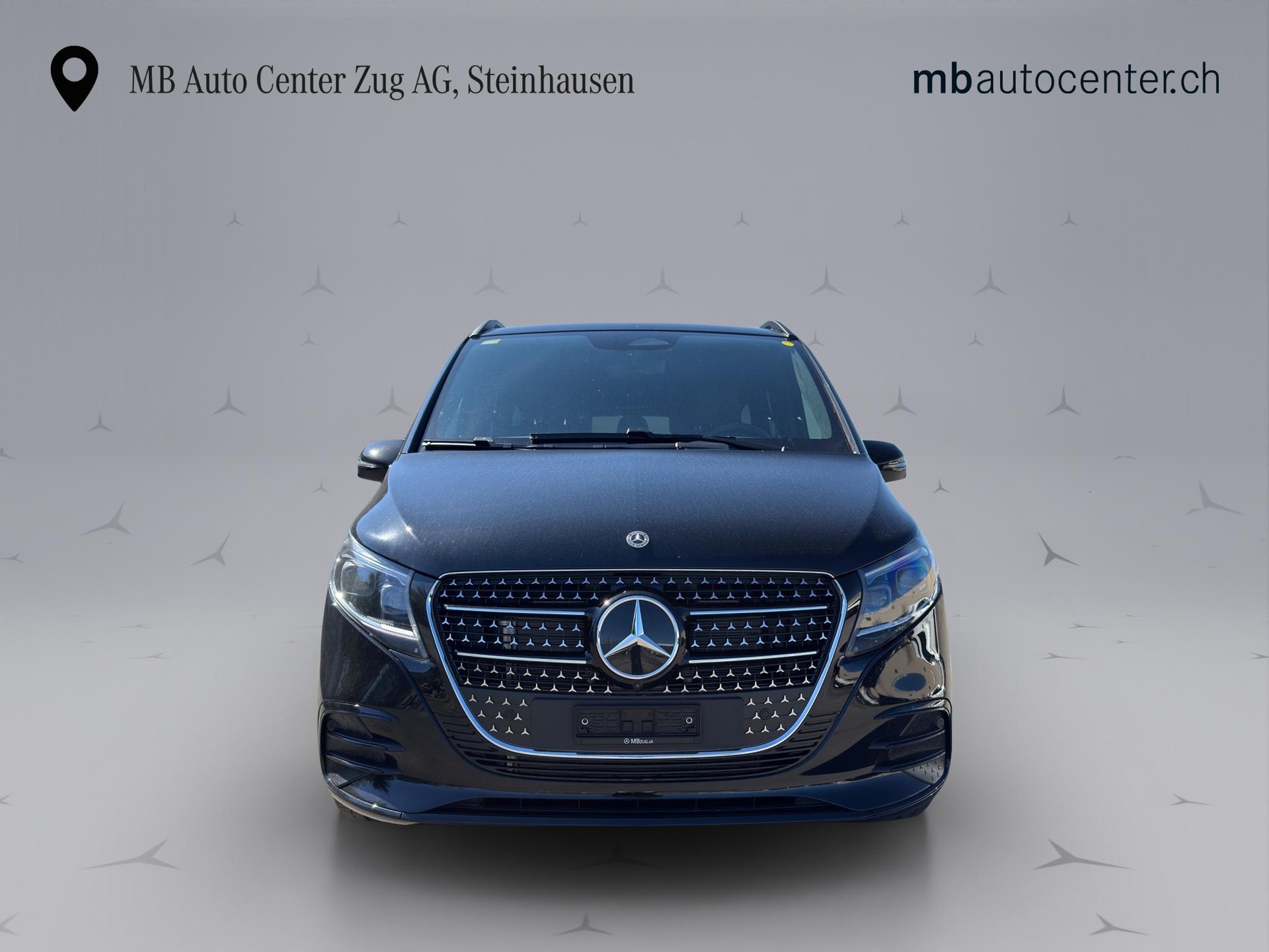 MERCEDES-BENZ V 300 d Swiss Ed. lang 4matic Van-image-9