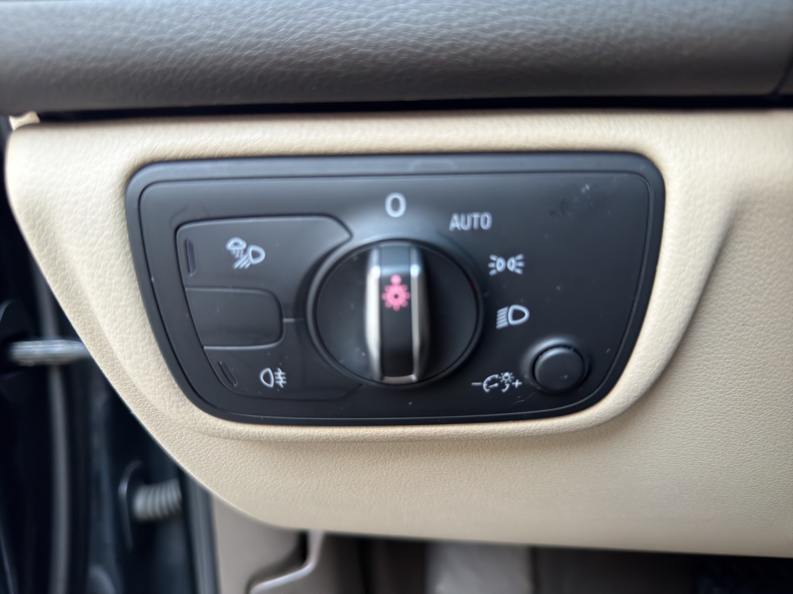 AUDI A6 Avant 3.0 TDI V6 quattro S-tronic — slika 24
