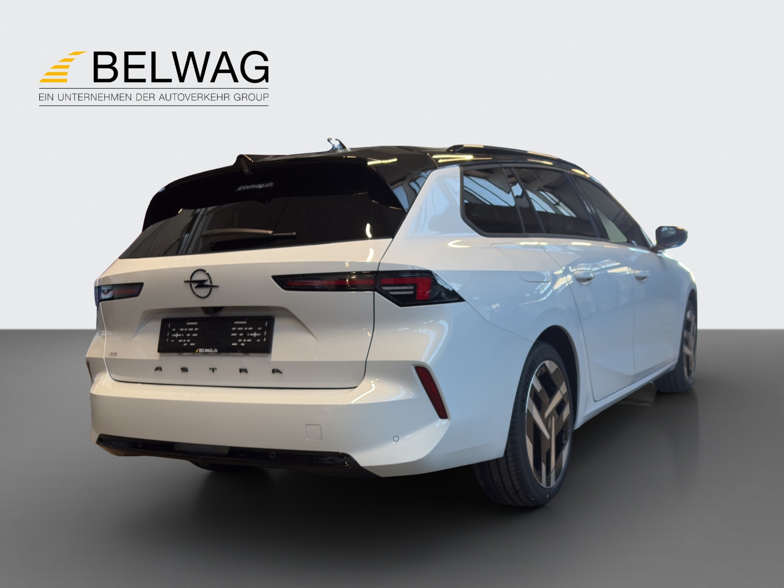 OPEL Astra-e ST 115kWh/156 Ultimate-image-5