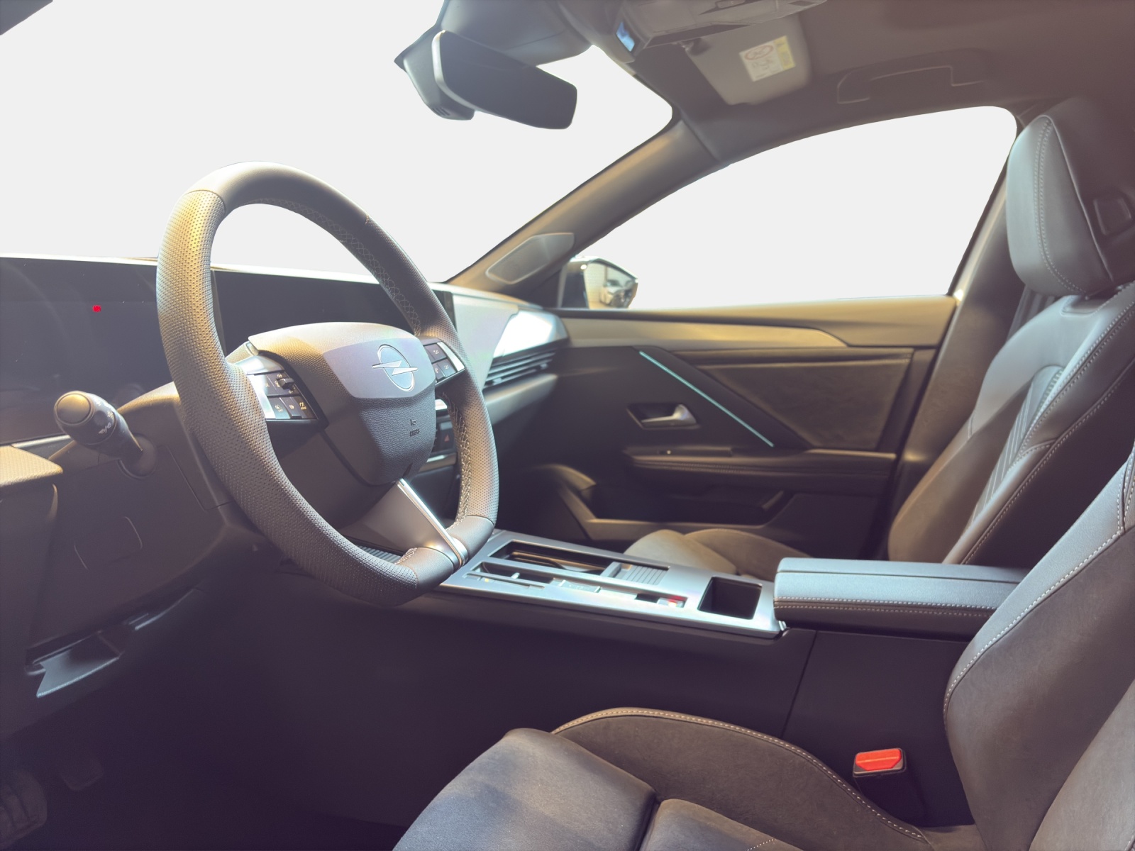 OPEL Astra-e ST 115kWh/156 Ultimate-image-9