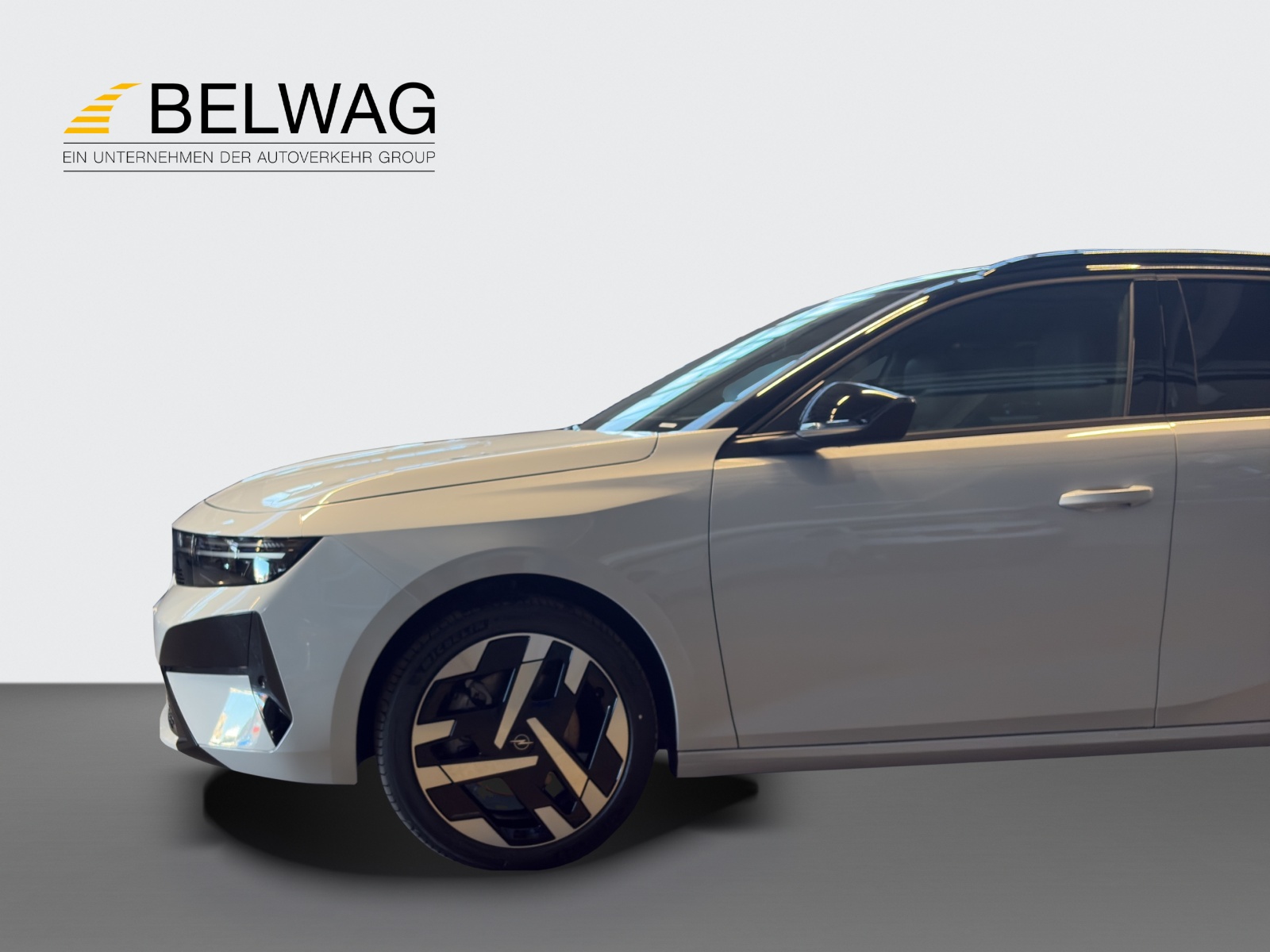 OPEL Astra-e ST 115kWh/156 Ultimate-image-8