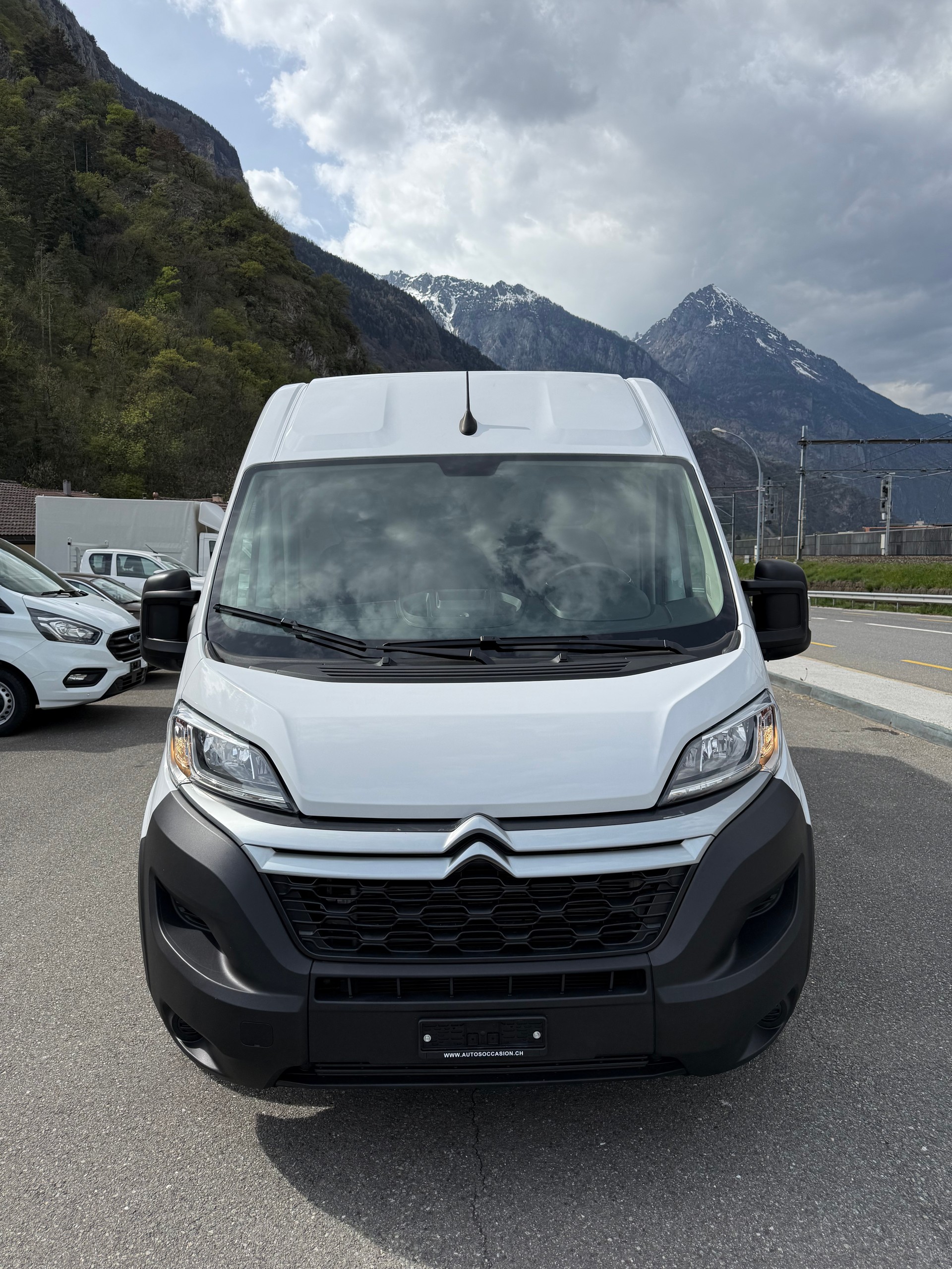 CITROEN Jumper 35 2.2 BlueHDi 140 L3H2-image-2