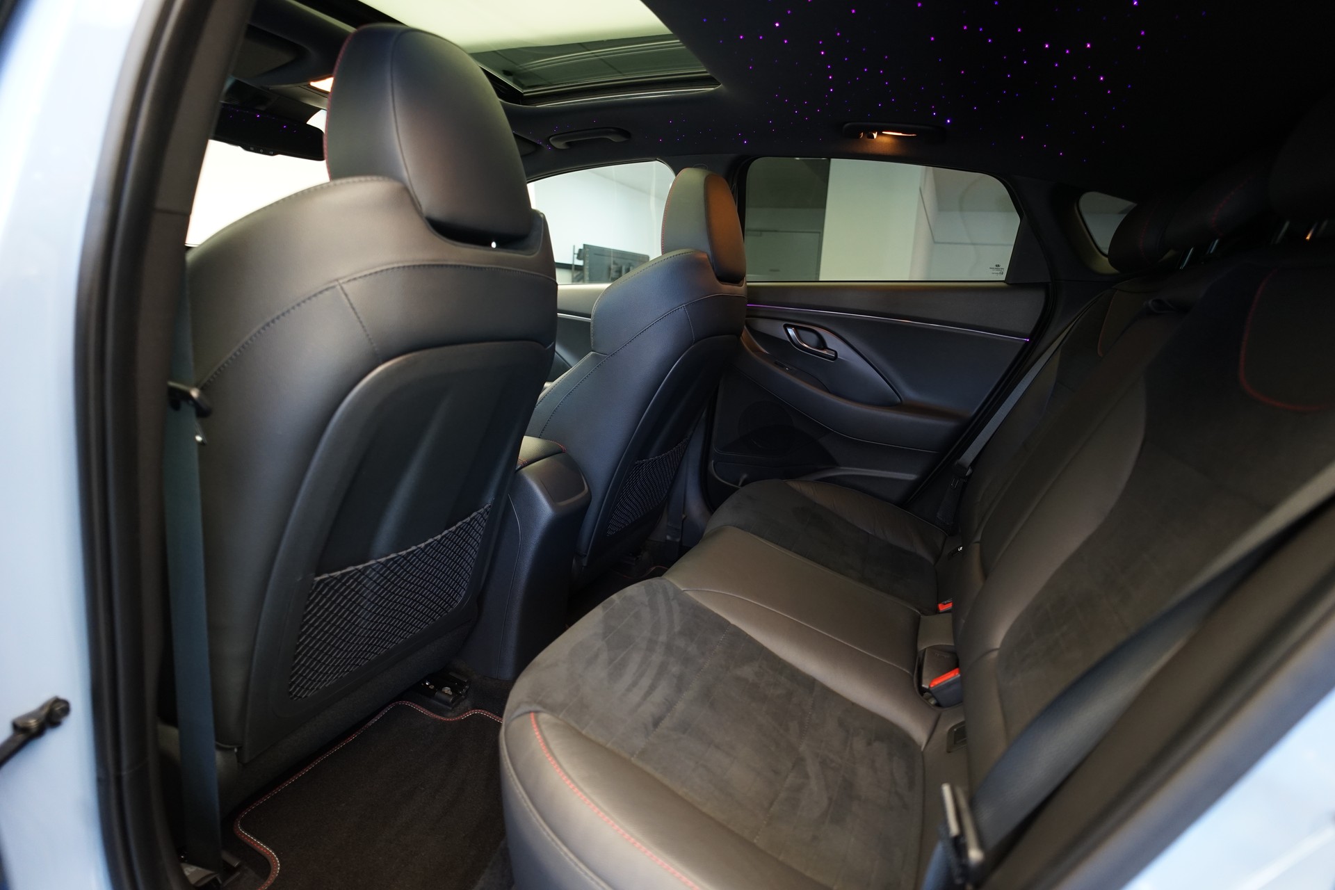 HYUNDAI i30 Fastback N 2.0 T-GDi *CH-Fahrzeug* *Sternenhimmel*-image-19