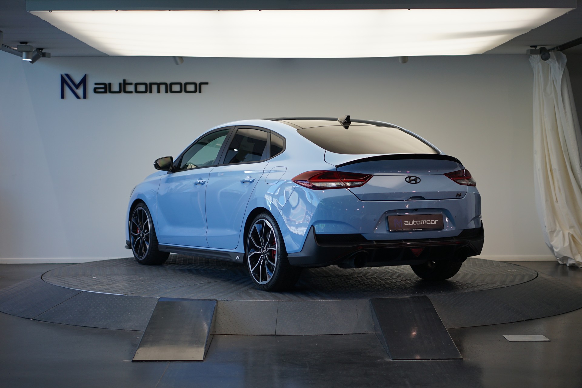HYUNDAI i30 Fastback N 2.0 T-GDi *CH-Fahrzeug* *Sternenhimmel*-image-6