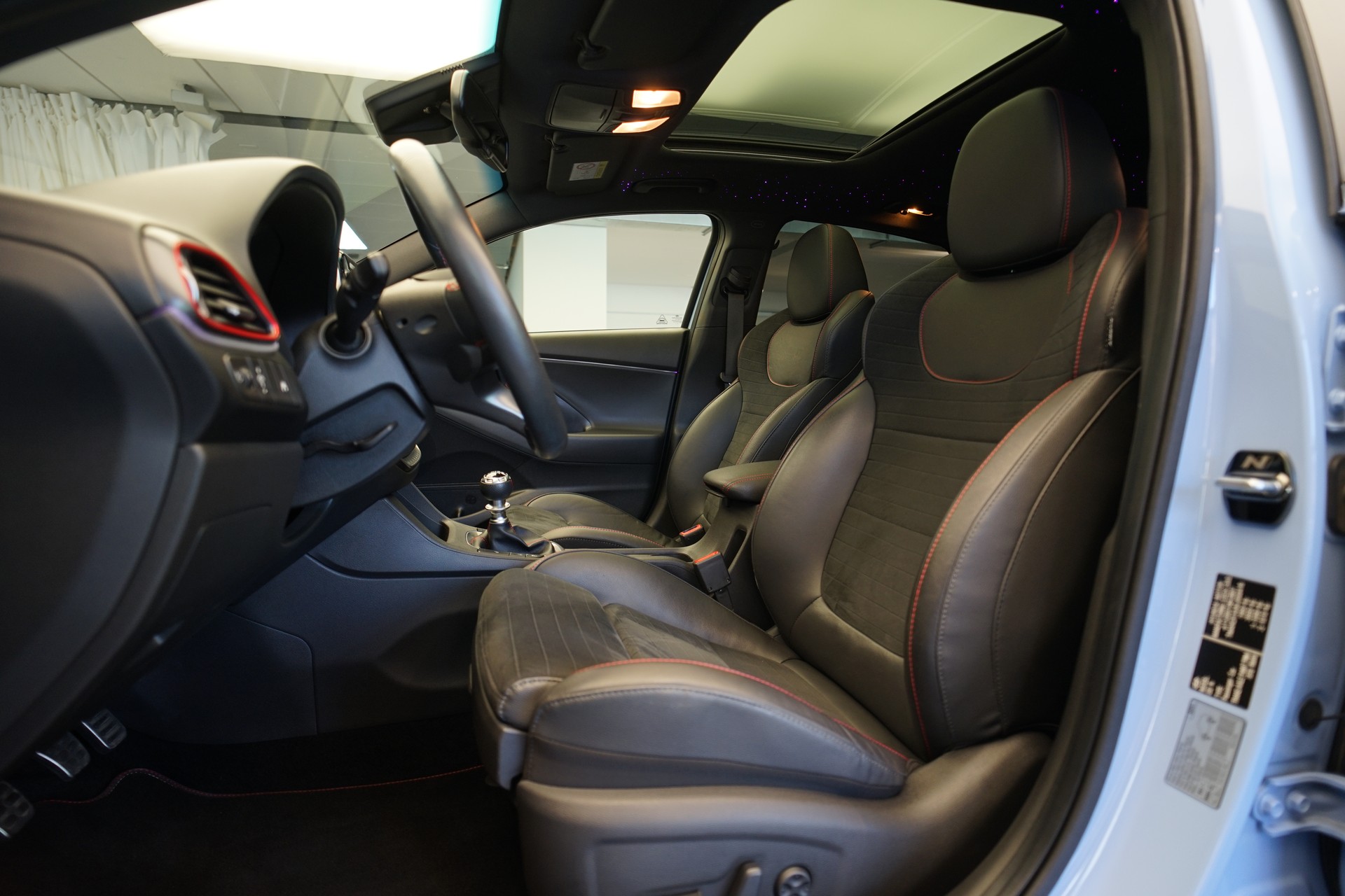 HYUNDAI i30 Fastback N 2.0 T-GDi *CH-Fahrzeug* *Sternenhimmel*-image-17