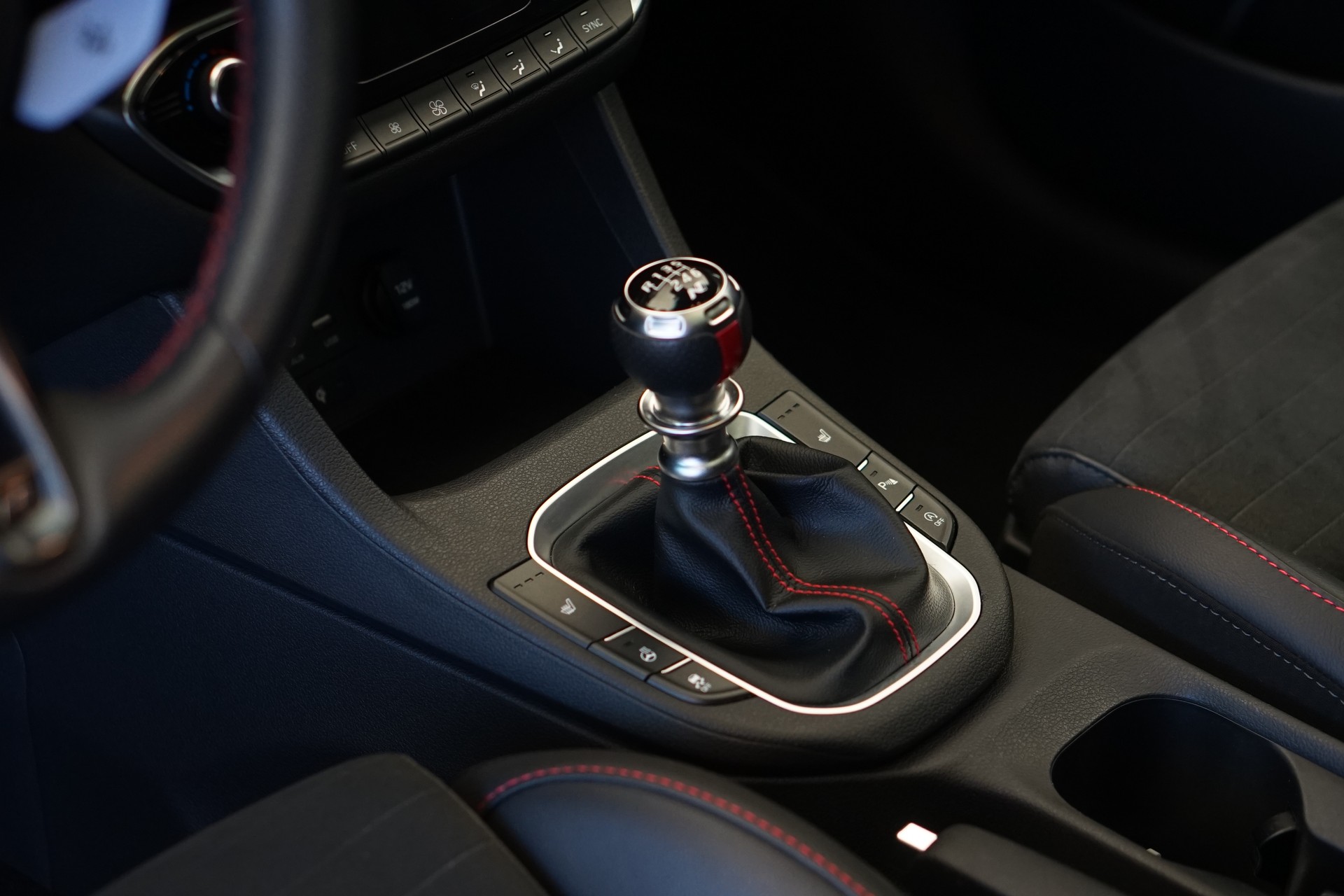 HYUNDAI i30 Fastback N 2.0 T-GDi *CH-Fahrzeug* *Sternenhimmel*-image-25