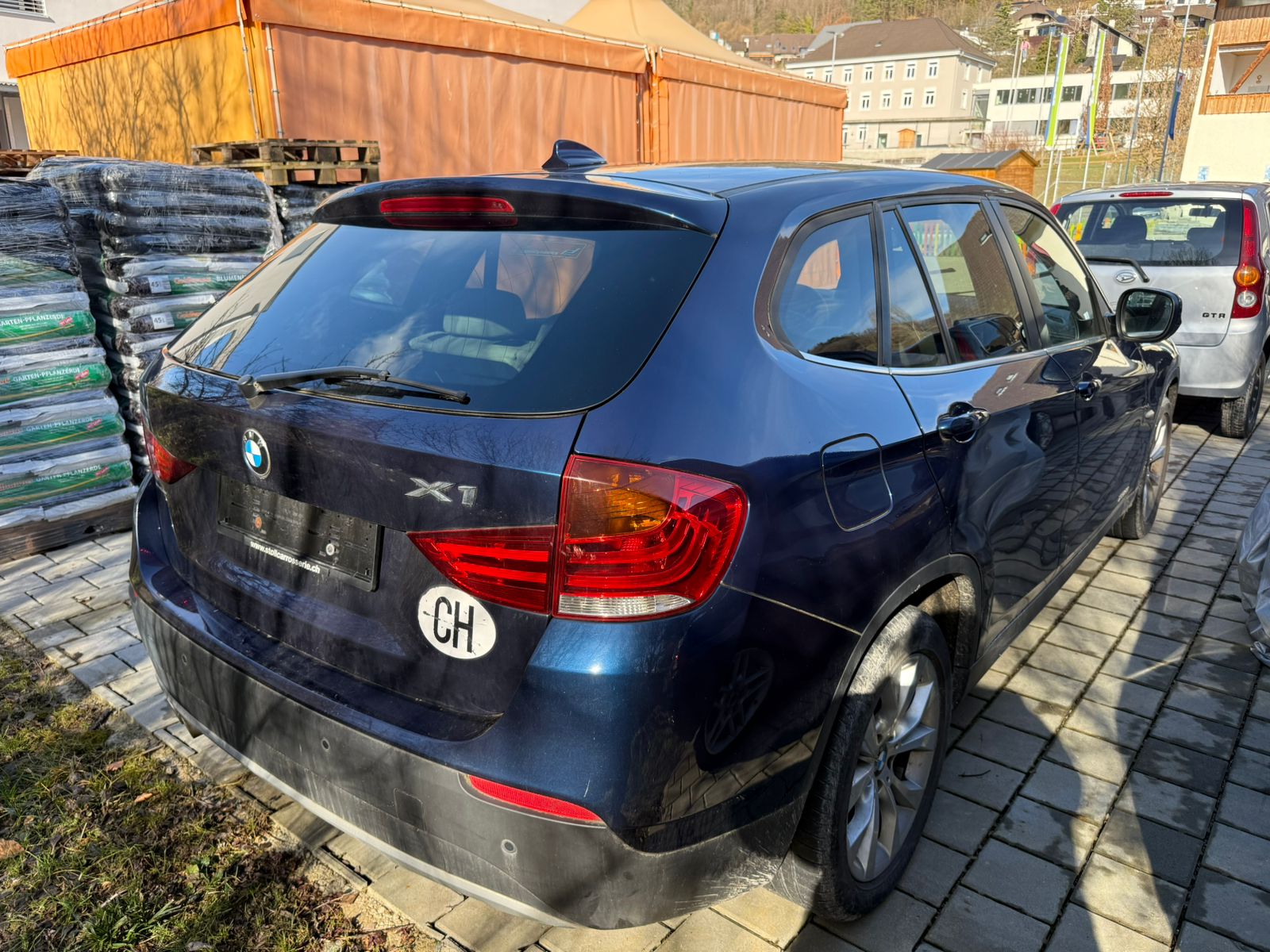 BMW X1 xDrive 28i Steptronic-image-3