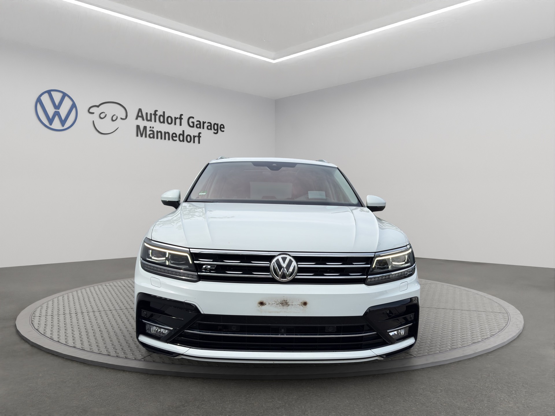 VW Tiguan 2.0TSI Highline 4Motion DSG-image-1