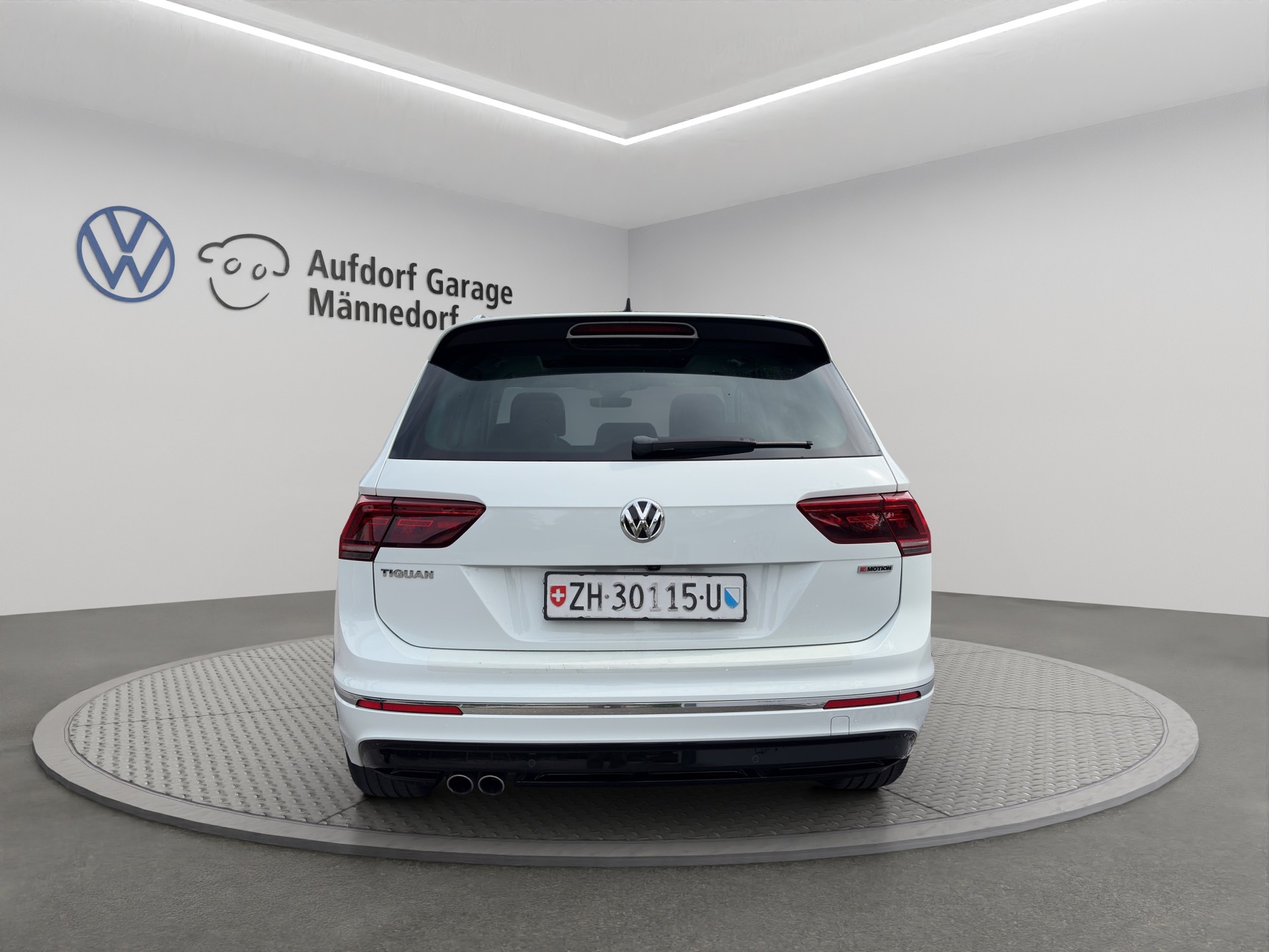 VW Tiguan 2.0TSI Highline 4Motion DSG-image-4