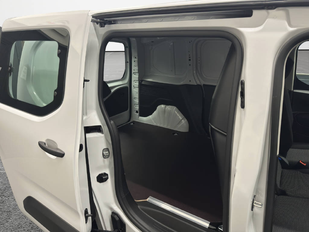 CITROEN Berlingo M 1.2 PureTech 110PS S/S-image-9