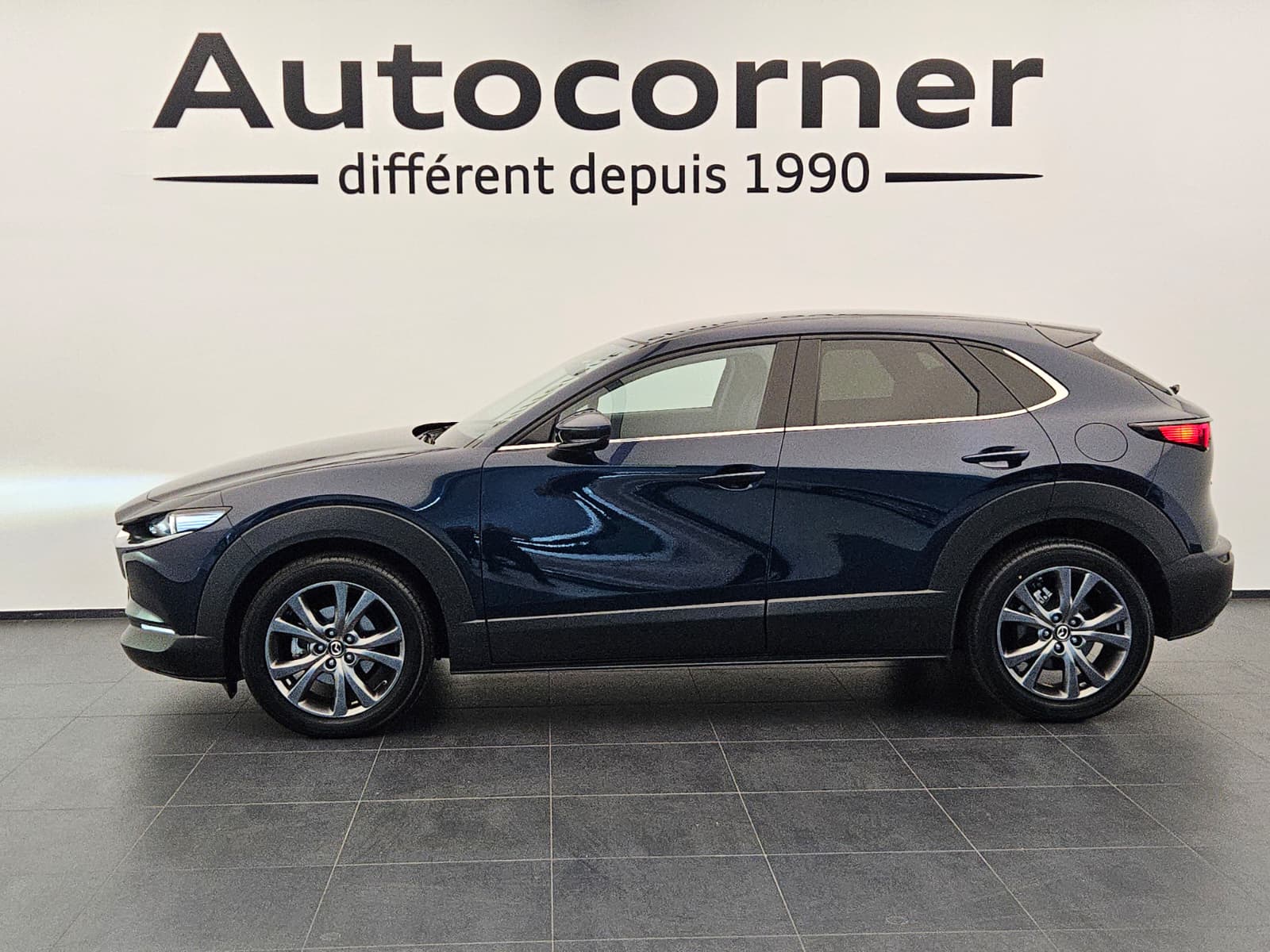 MAZDA CX-30 SKYACTIV-X 186 M Hybrid AWD Revolution Automat-image-1
