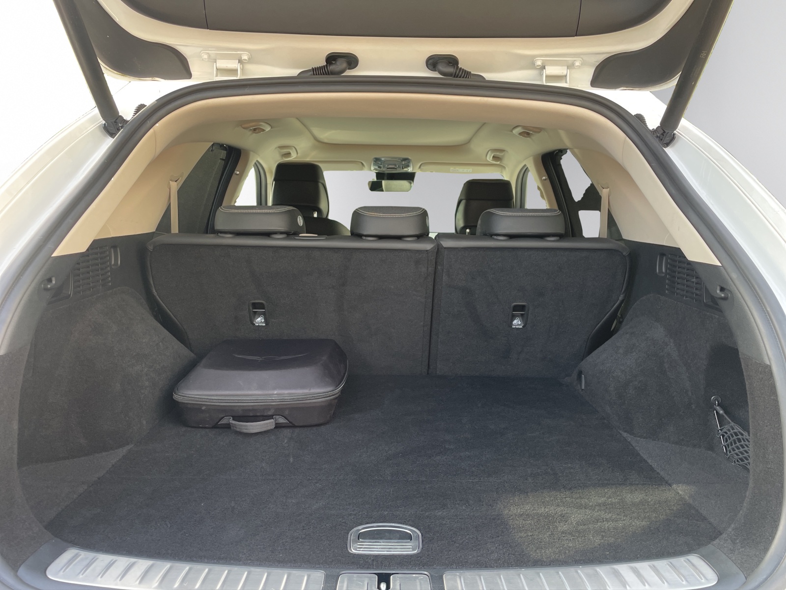 GENESIS GV70 Electrified Sport kWh 77,4 AWD-image-19