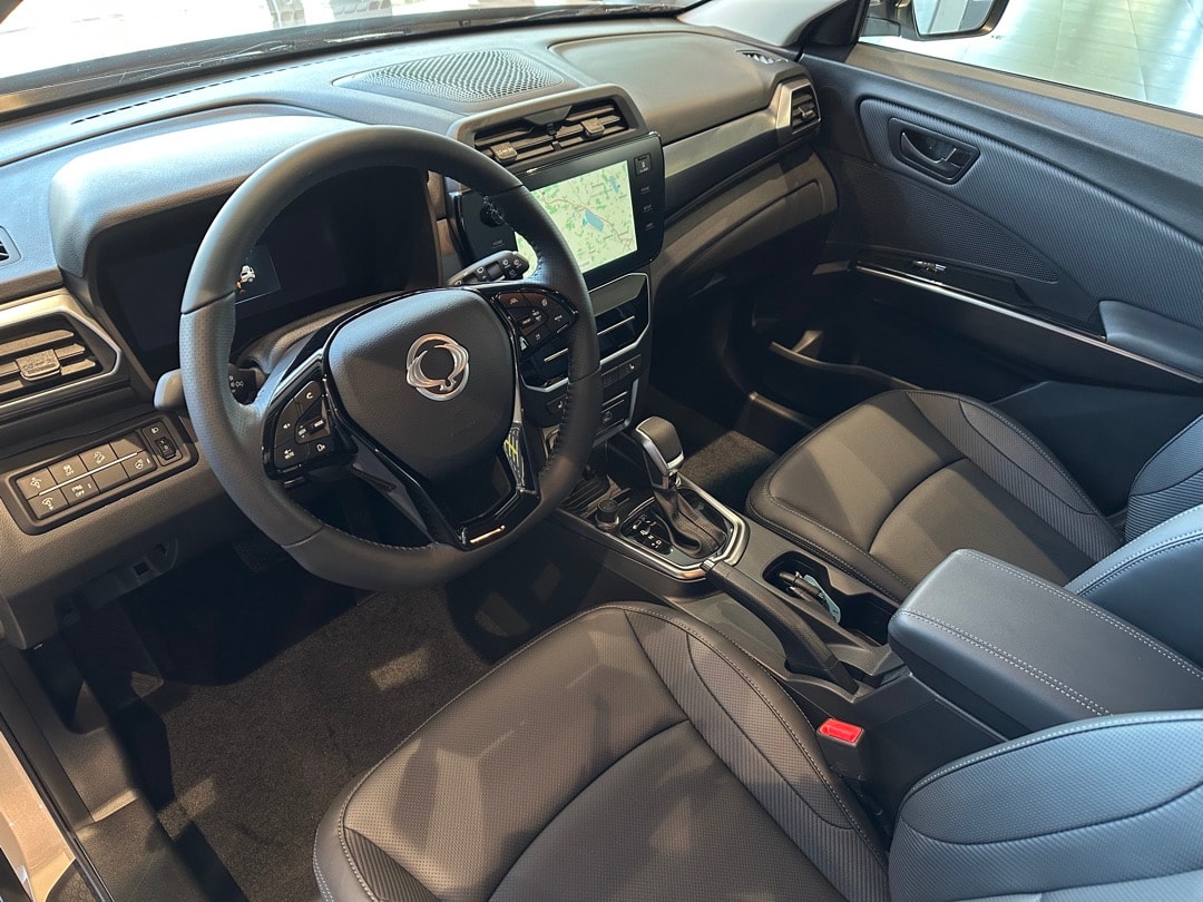 KGM-SsangYong Tivoli 1.5 T GDI Platinum 4WD-image-9