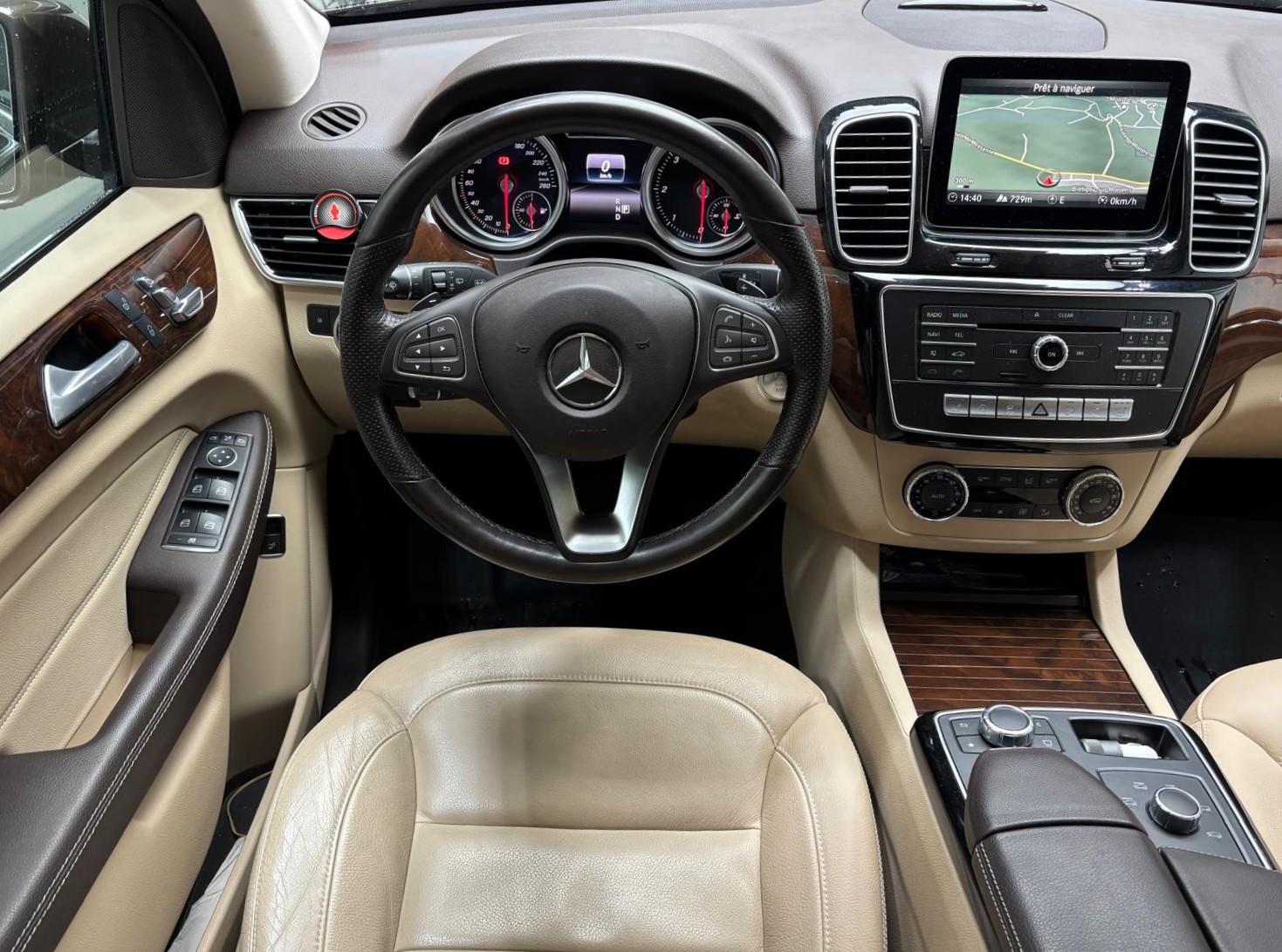MERCEDES-BENZ GLE 250 d Executive 4Matic 9G-Tronic-image-18