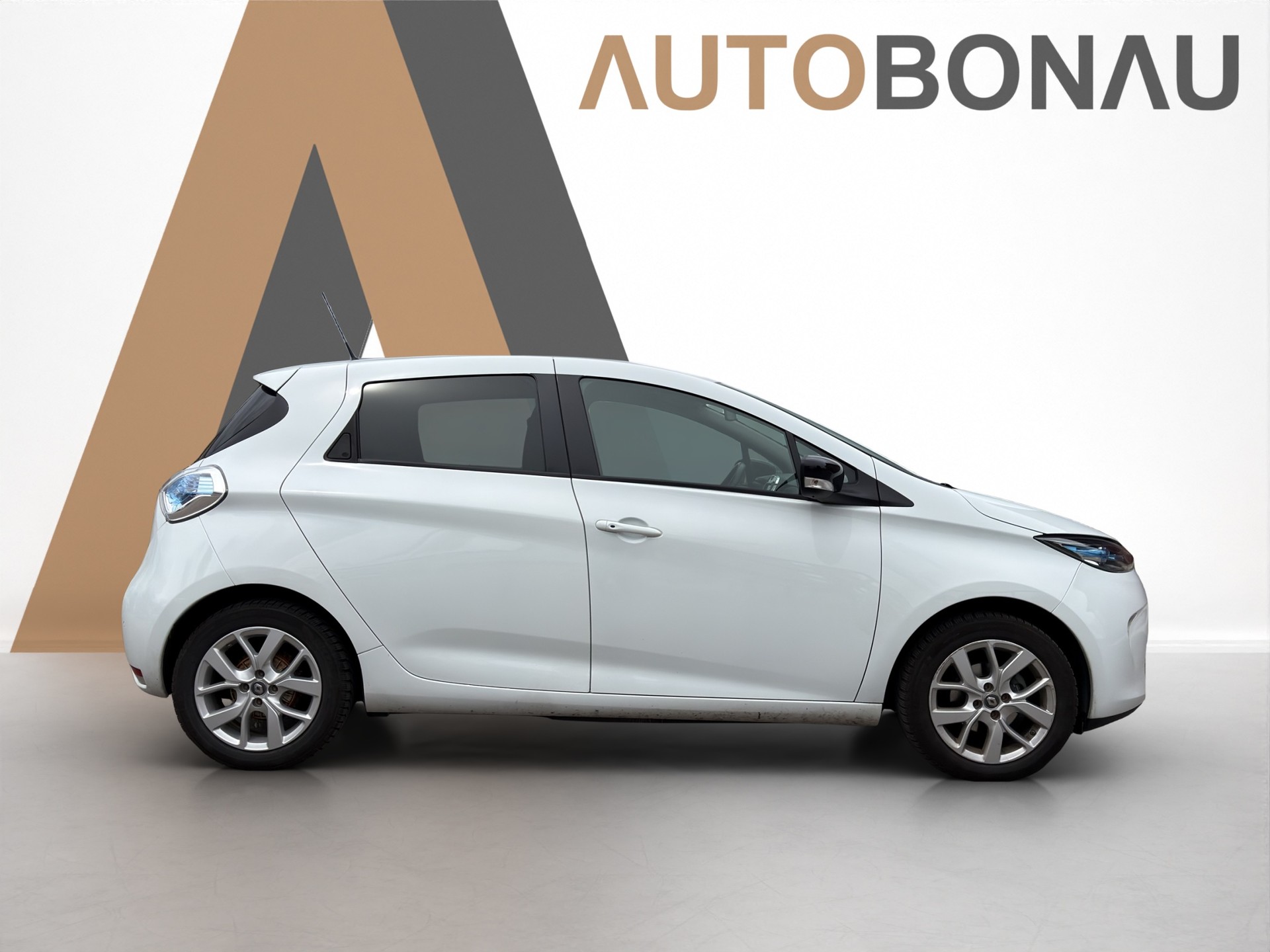 RENAULT Zoe FP R110 Life inkl. Batterie SOC 90.2%-image-5