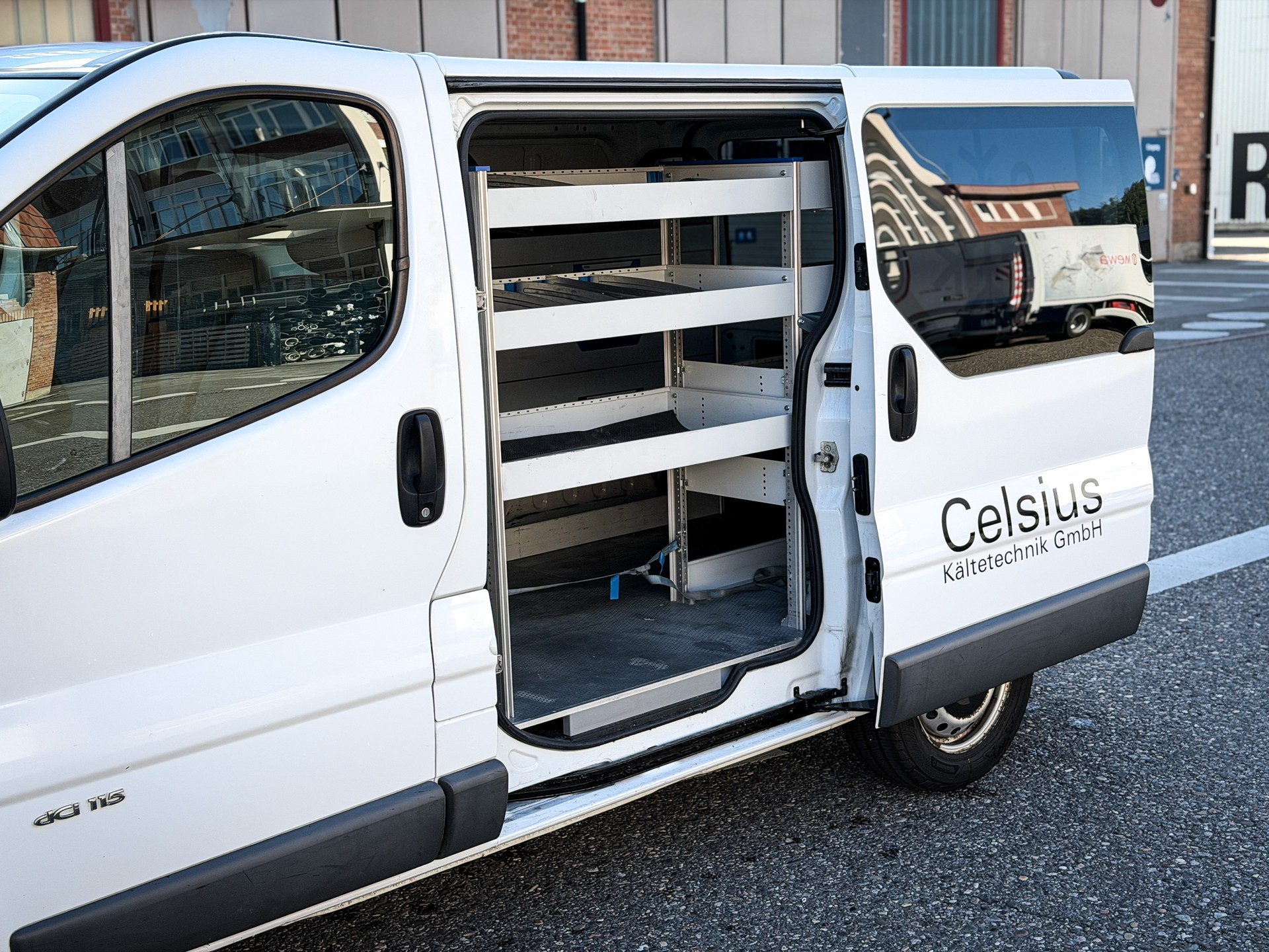 RENAULT dCi115-image-4