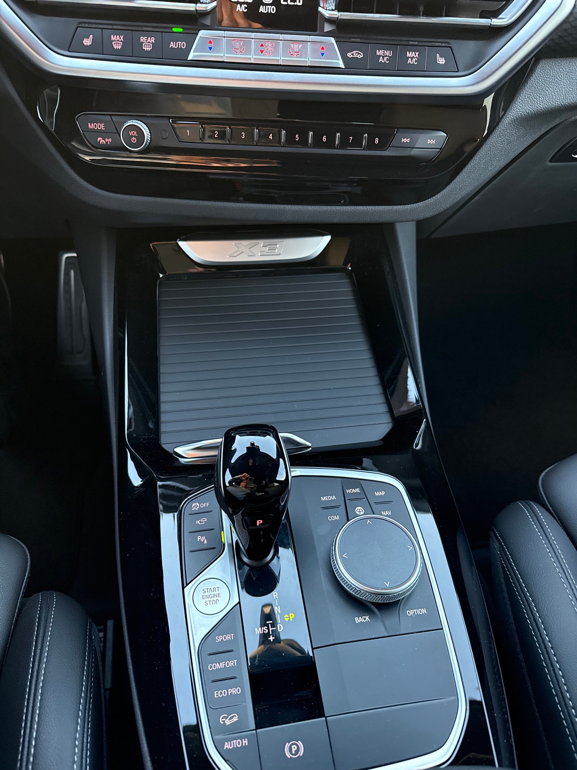 BMW X3 20d xDrive SAG LCI-image-15