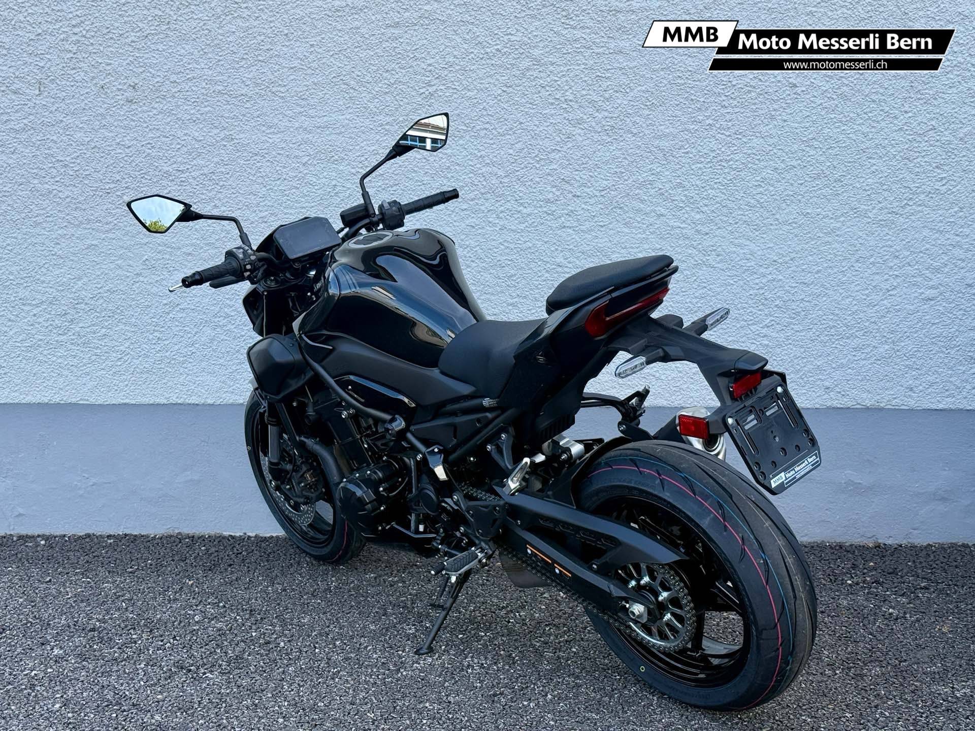 KAWASAKI Z 900 (35kW)-image-3