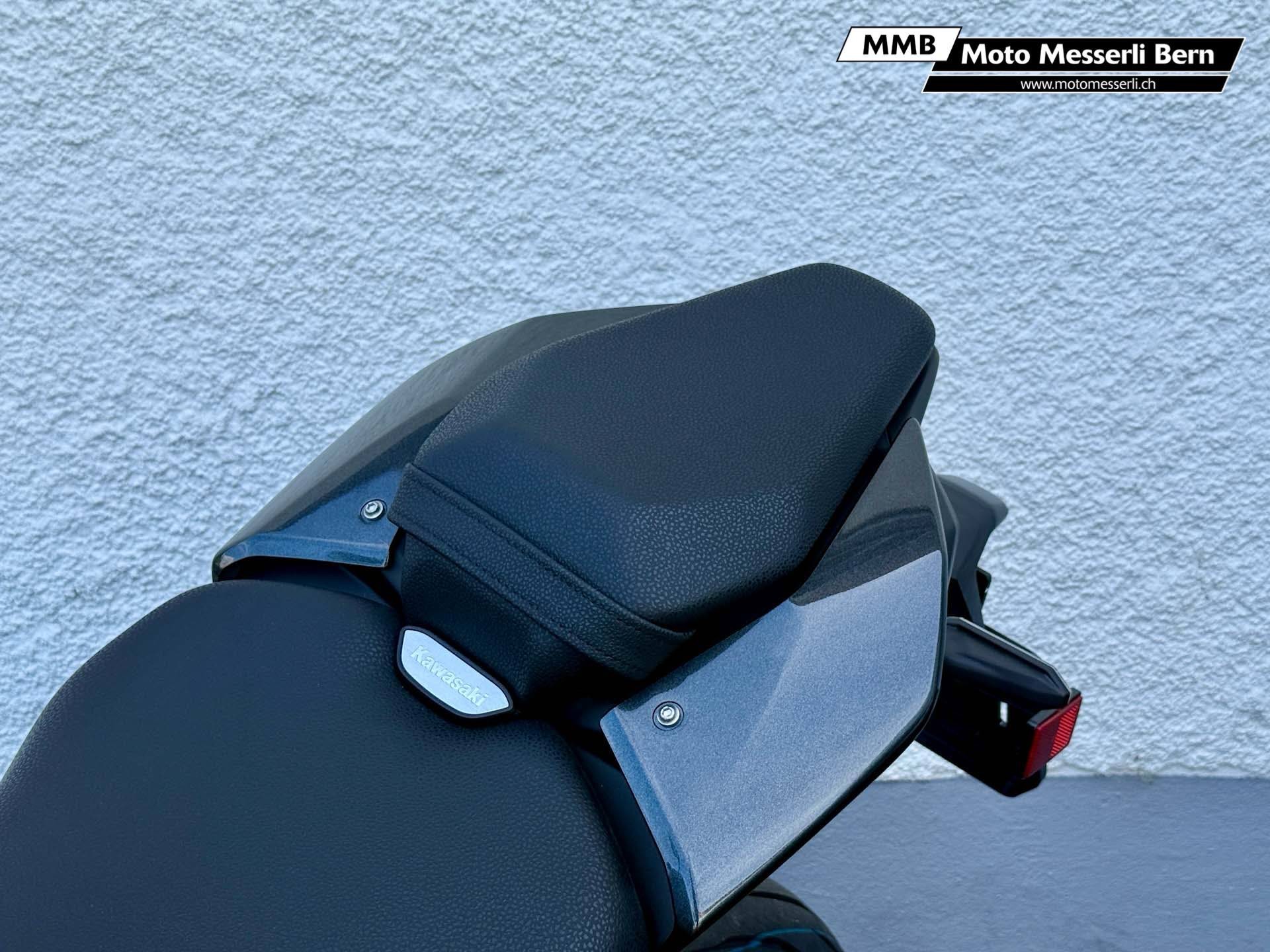 KAWASAKI Z 900 (35kW)-image-8