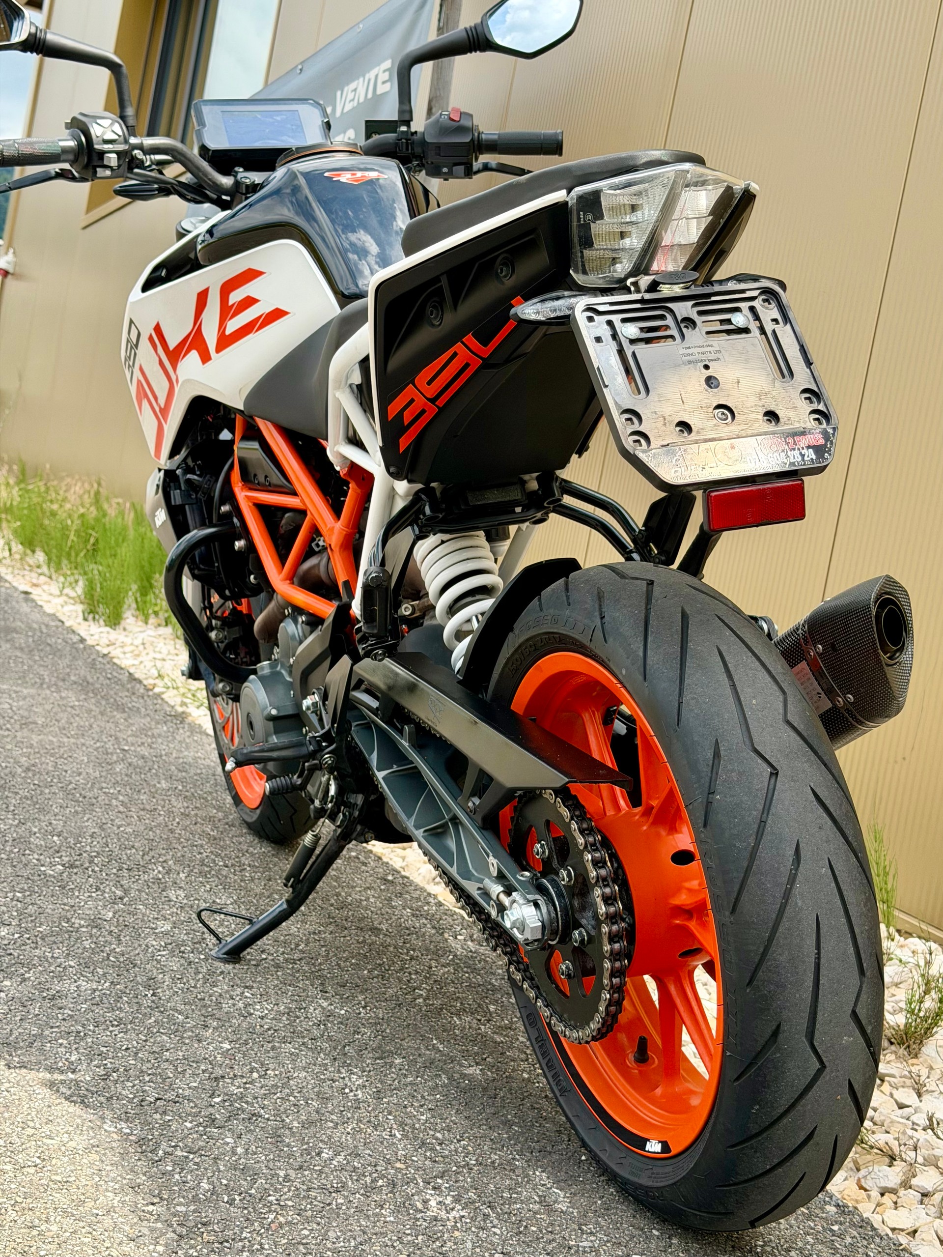 KTM 390 Duke ABS-image-12