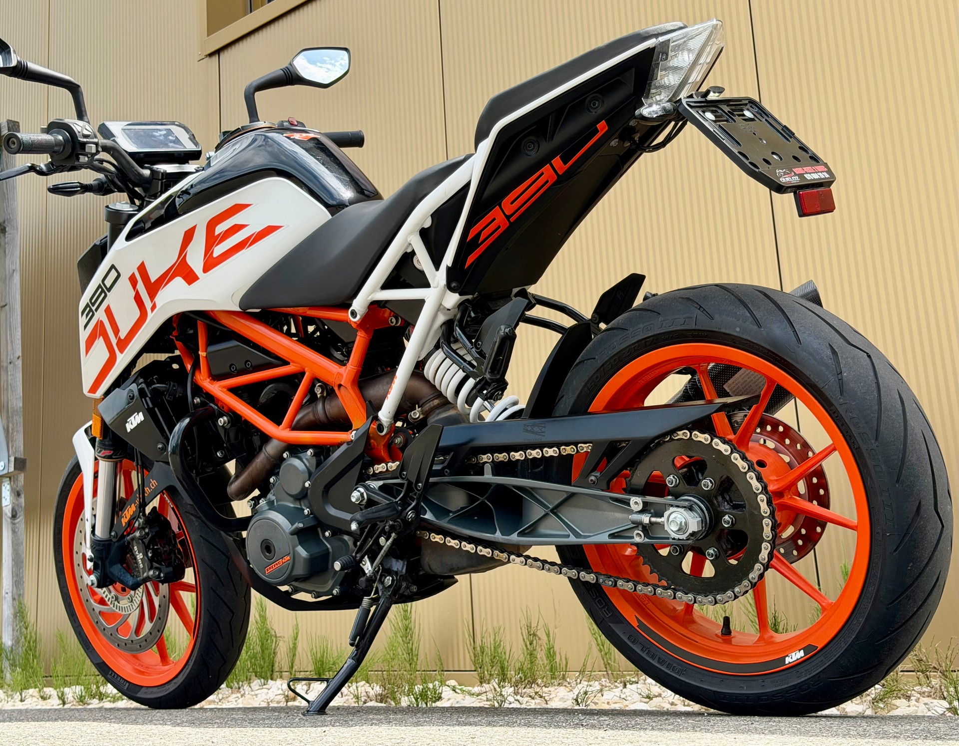 KTM 390 Duke ABS-image-11