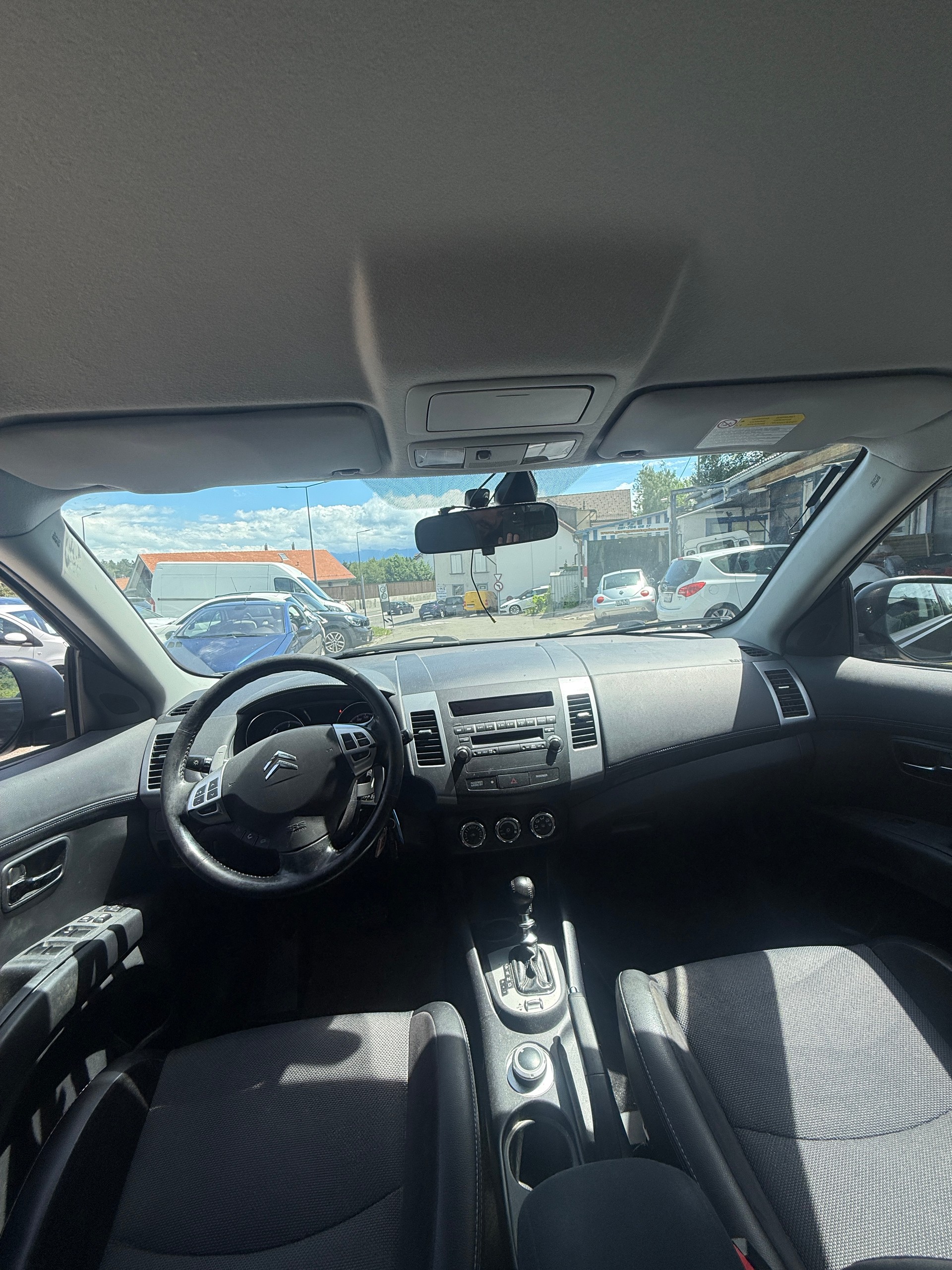 CITROEN C-Crosser 2.2 HDi Essentiel (X)-image-5