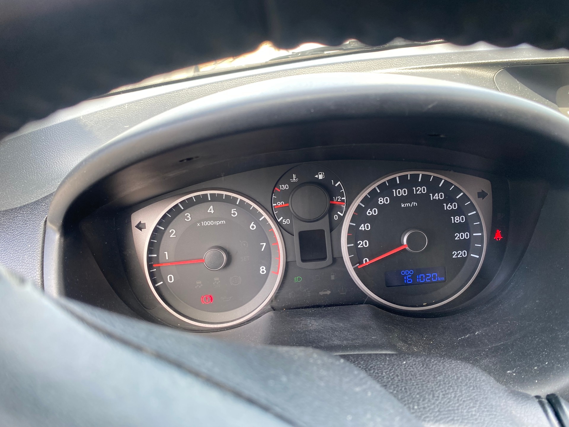 HYUNDAI i20 1.4 Style-image-1