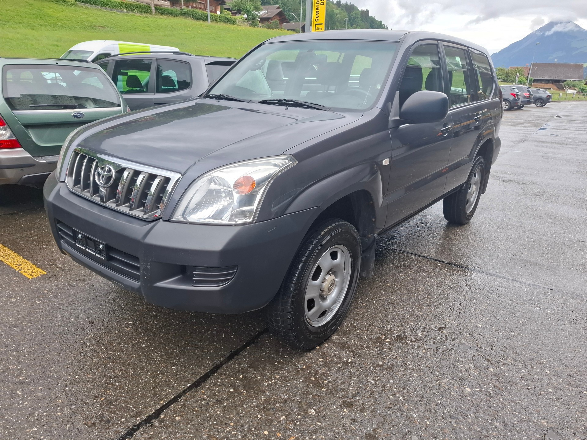 TOYOTA Land Cruiser 3.0 TD Linea Terra-image-2