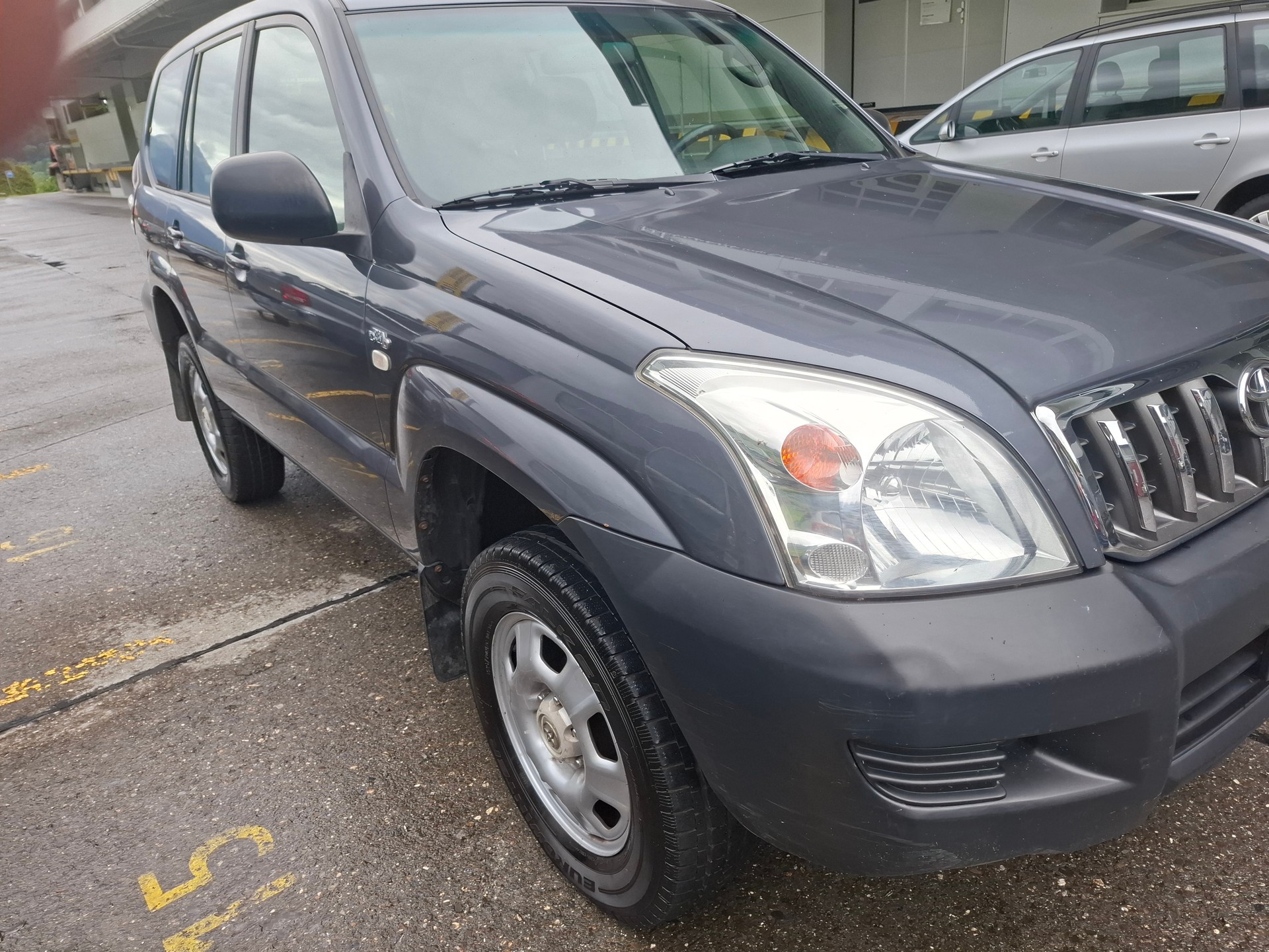 TOYOTA Land Cruiser 3.0 TD Linea Terra-image-0