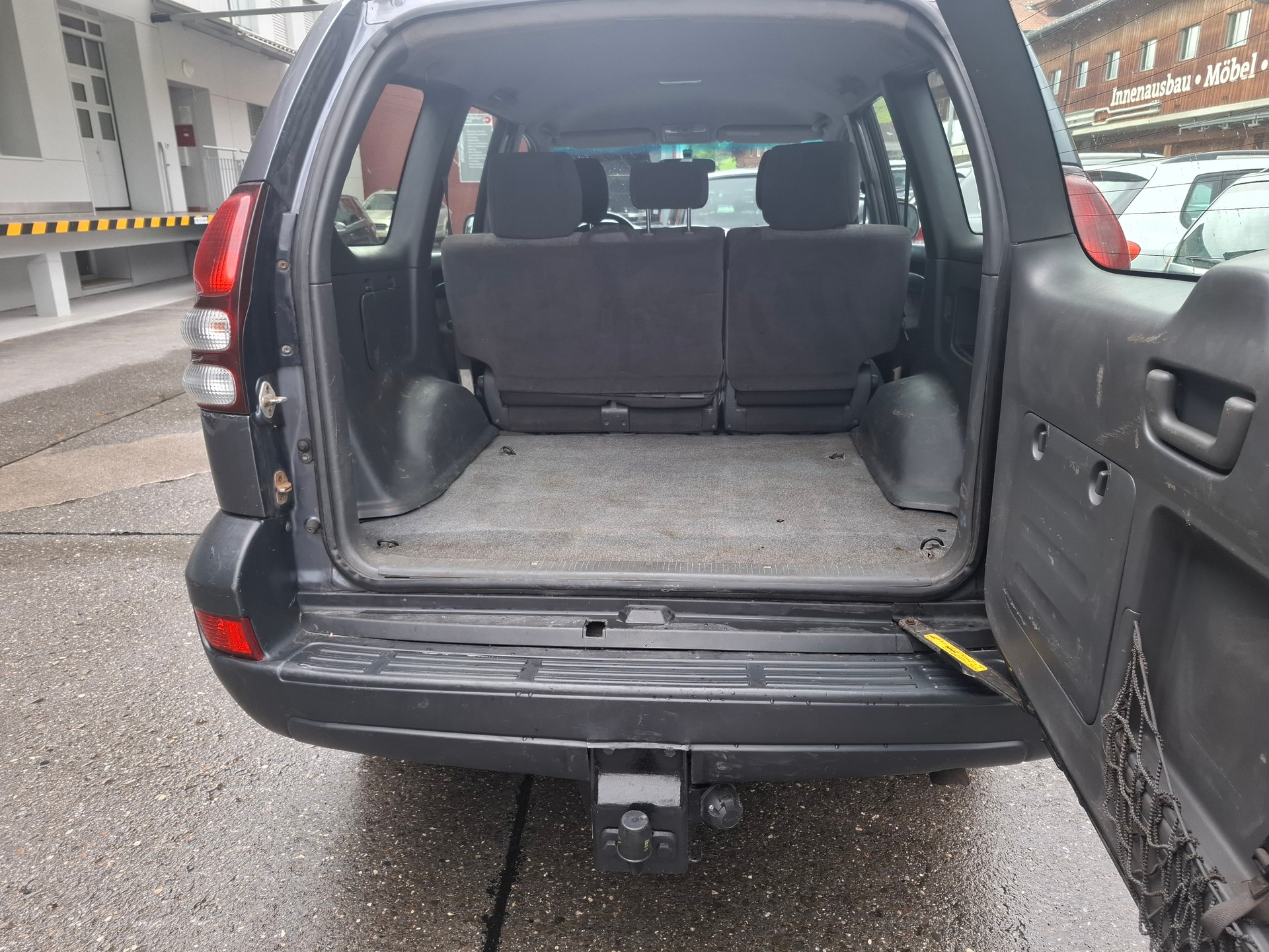 TOYOTA Land Cruiser 3.0 TD Linea Terra-image-3