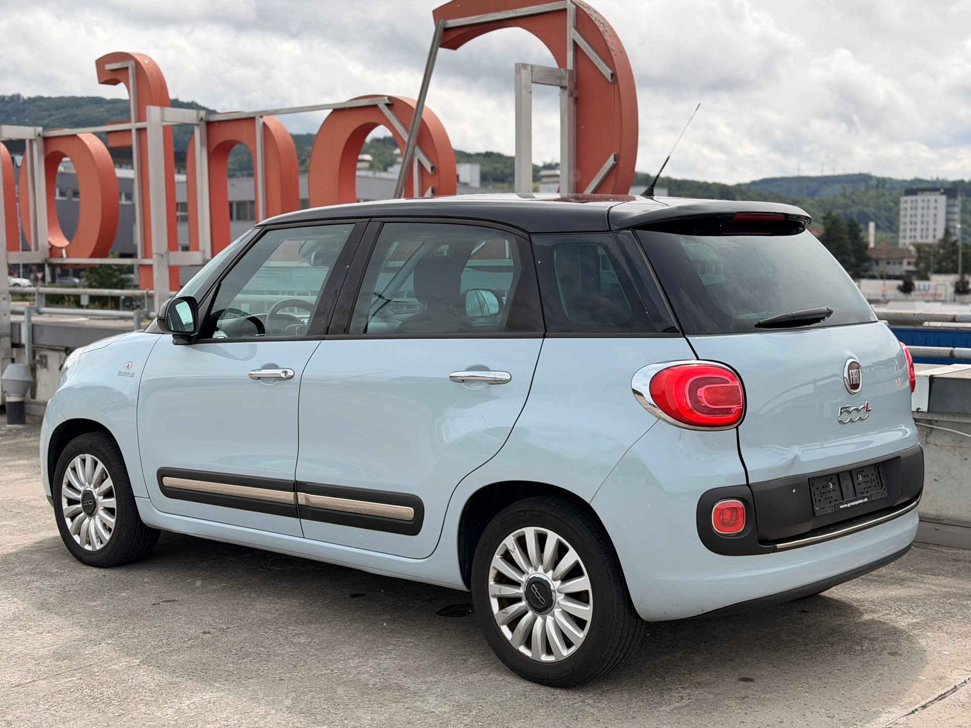 FIAT 500L Living 1.4 TB 16V Lounge-image-6
