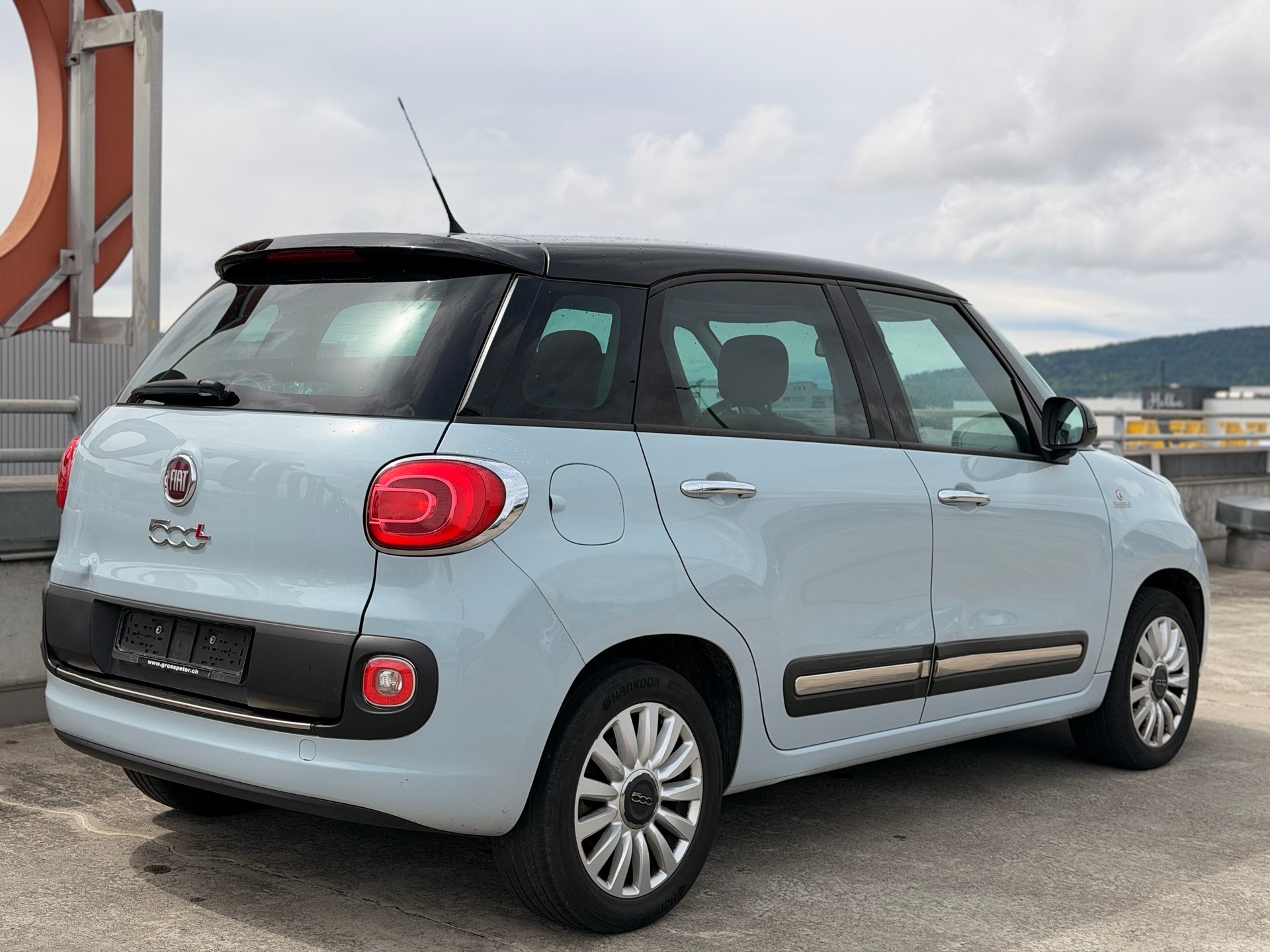 FIAT 500L Living 1.4 TB 16V Lounge-image-3