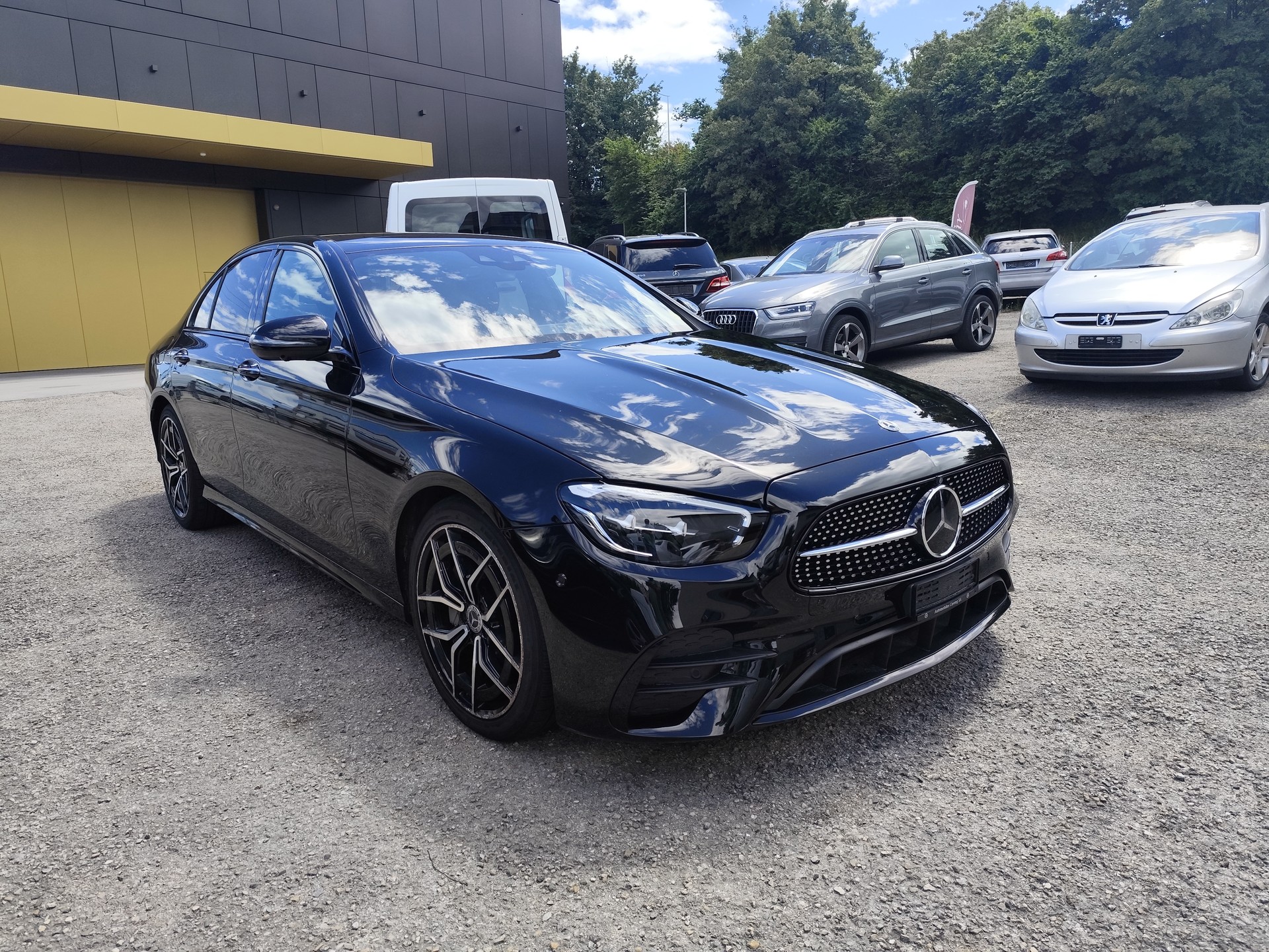 MERCEDES-BENZ E 220 d 4Matic Swiss Star 9G-Tronic-image-1