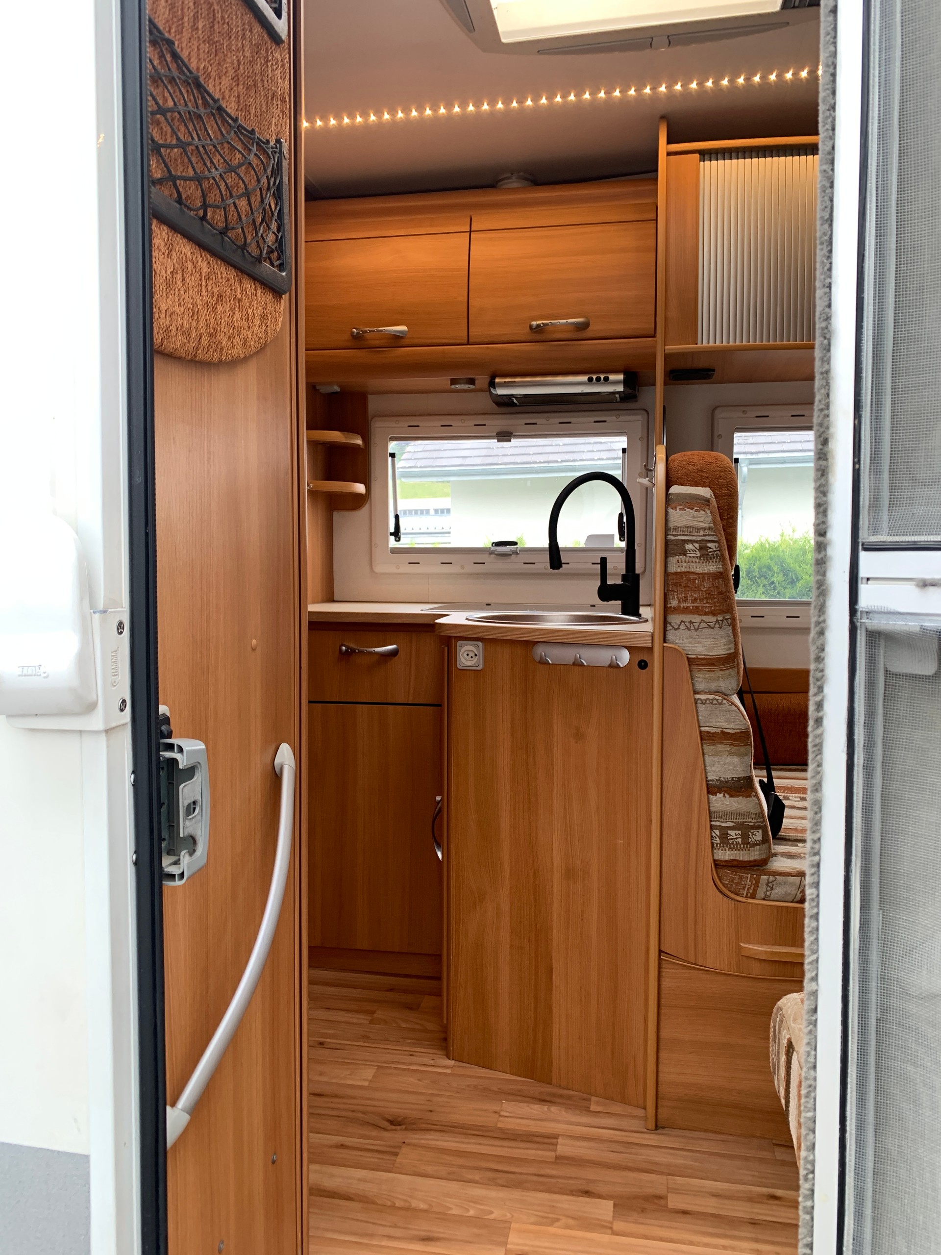 FORD Chausson GA 28-image-1