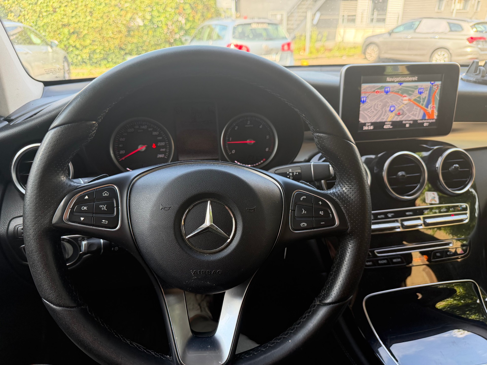 MERCEDES-BENZ GLC 220 d Exclusive 4Matic 9G-Tronic-image-10