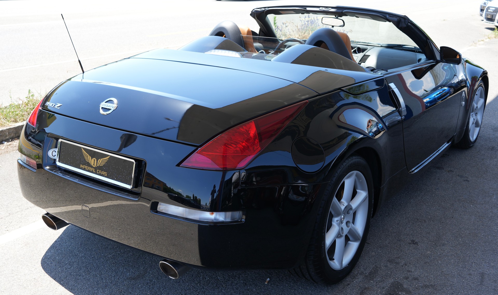 NISSAN 350 Z Roadster-image-7
