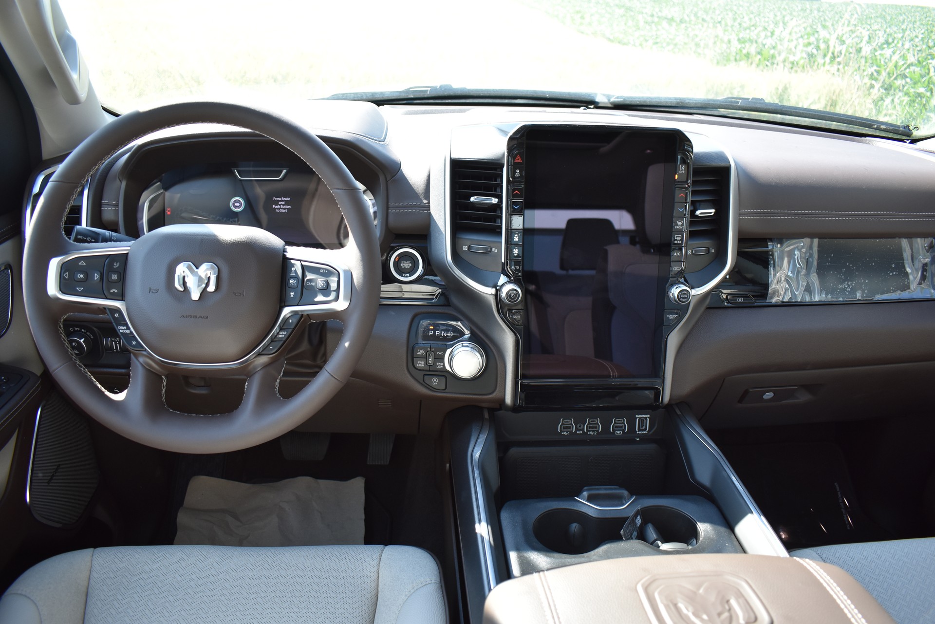 DODGE RAM 1500 CrewCab Laramie 3.0-image-8