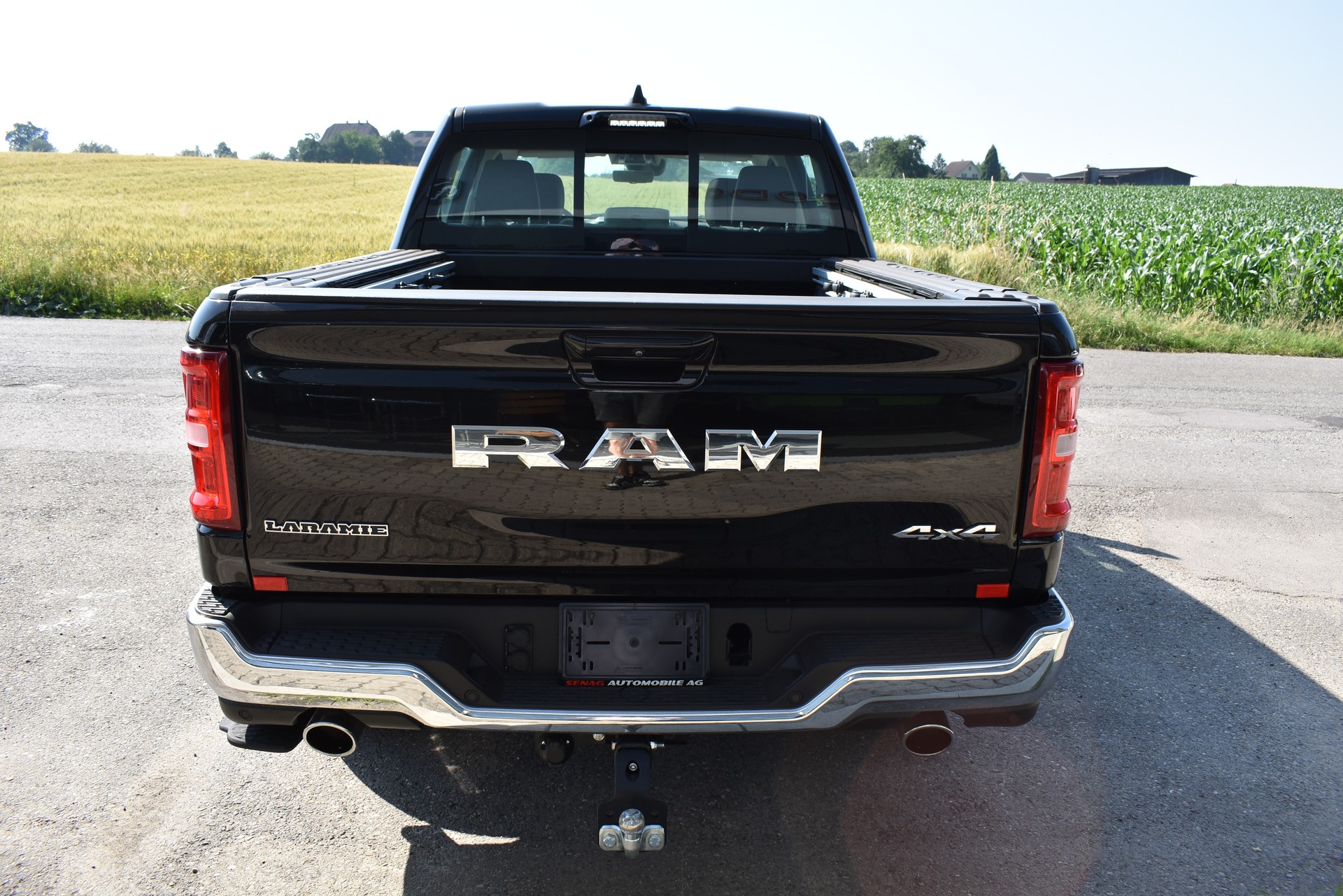 DODGE RAM 1500 CrewCab Laramie 3.0-image-4