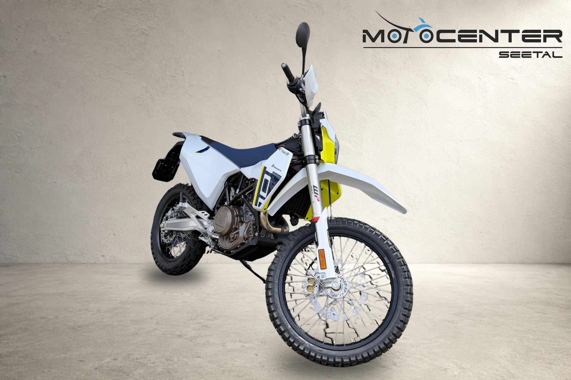 HUSQVARNA 701 Enduro-showroom-element-2