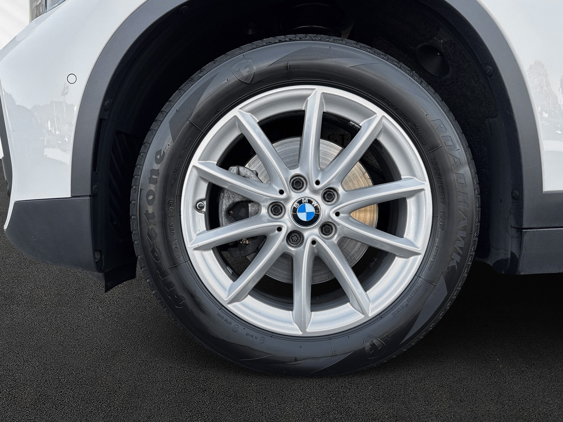 BMW X1 xDrive 18d Essential Edition Steptronic-image-8