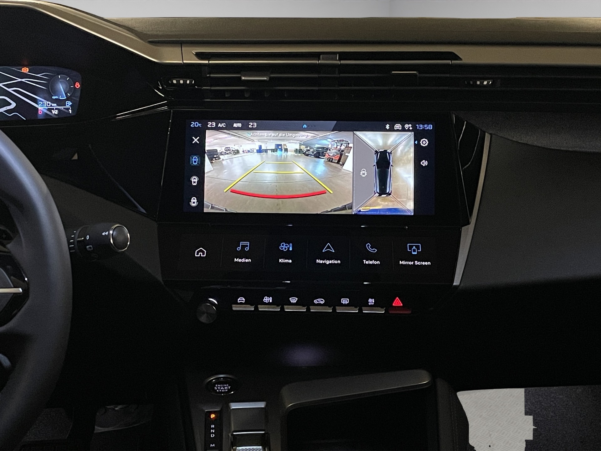 PEUGEOT 308 SW 1.5 BlueHDi Allure-image-9