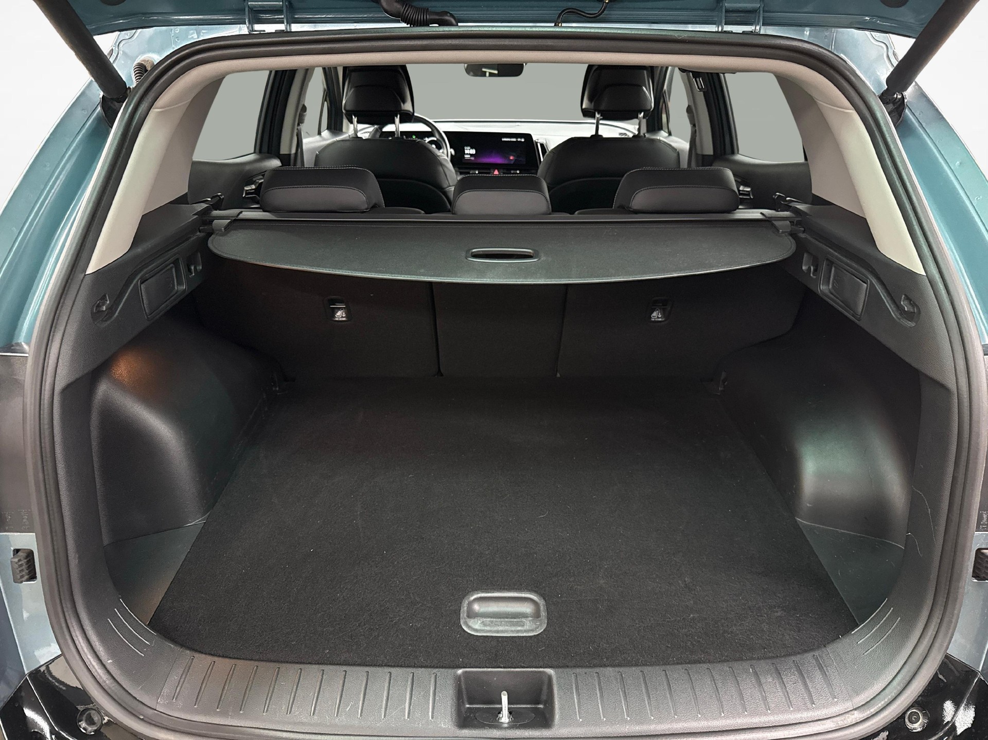 KIA Sportage 1.6 T-GDi Style-image-11