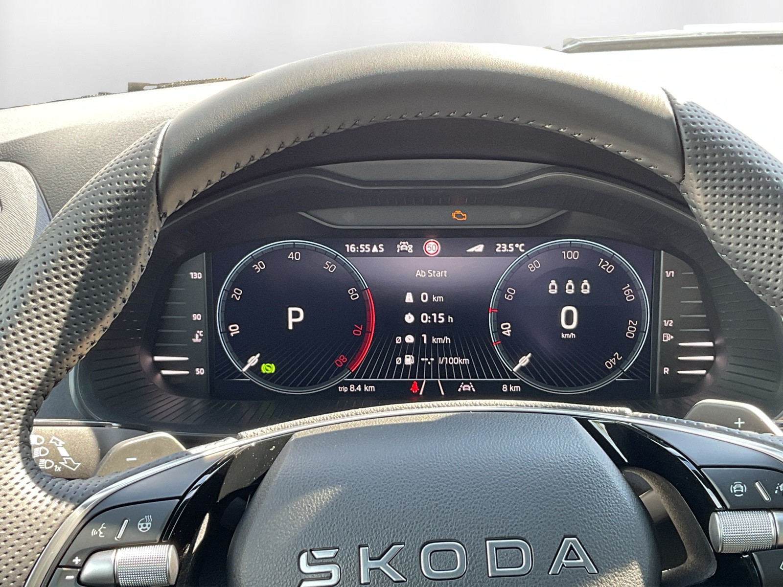 SKODA Kamiq 1.5 TSI Dynamic DSG-image-7