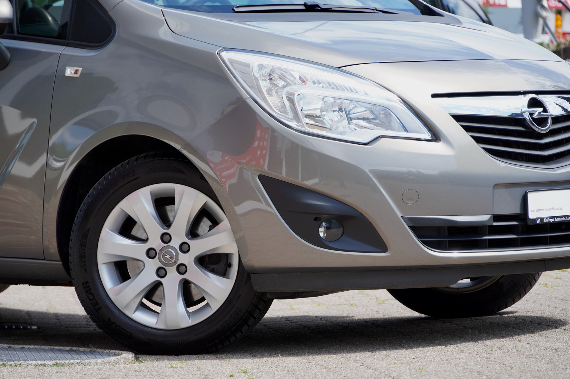 OPEL Meriva 1.4 Turbo Enjoy-image-1