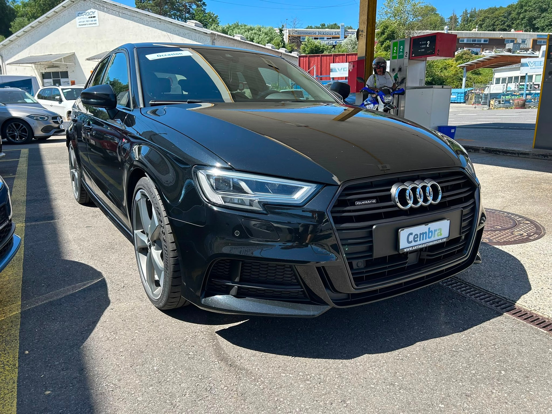 AUDI A3 Sportback 2.0 TFSI Sport quattro S-tronic-image-1