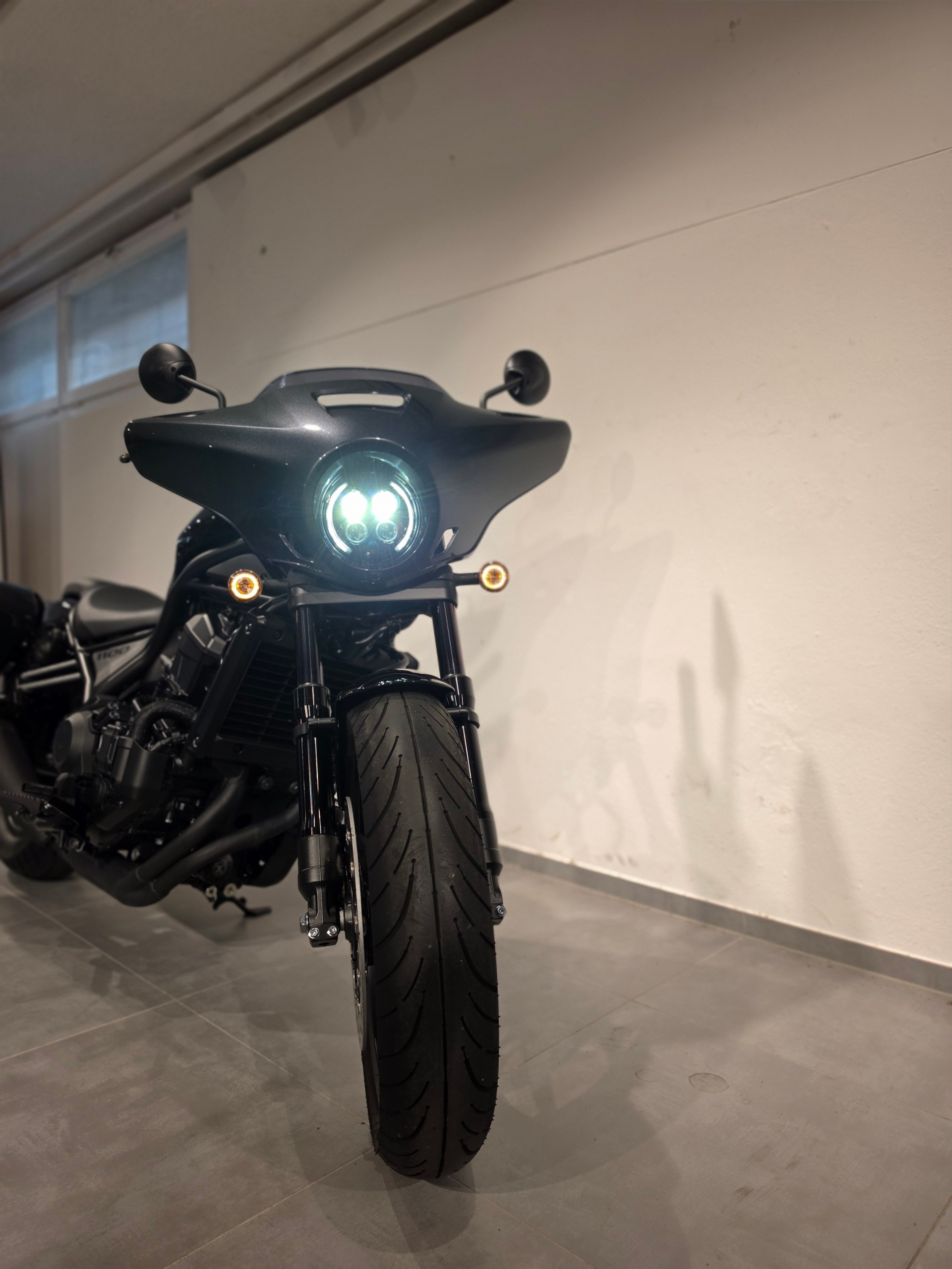 HONDA CMX 1100 Rebel Special Edition DCT-showroom-element-1