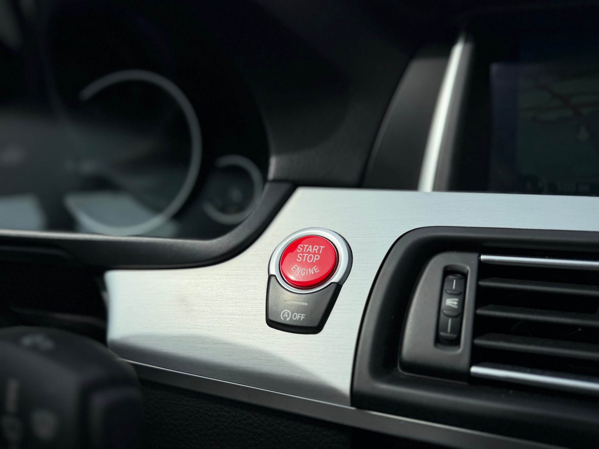 BMW M550d xDrive Steptronic-image-19